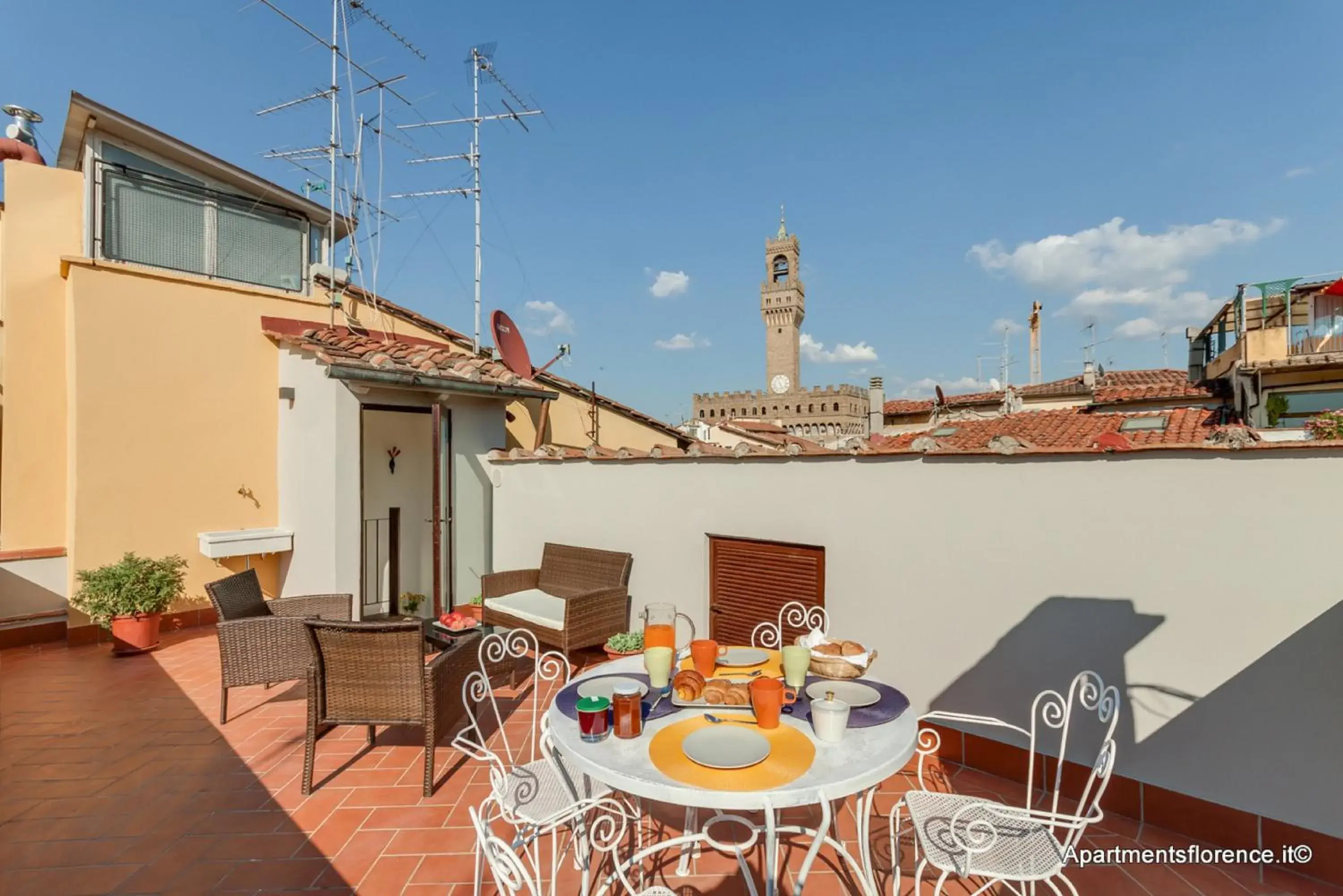 Apartments Florence - Santa Maria Balcony Apartments Florence - Santa Maria Balcony