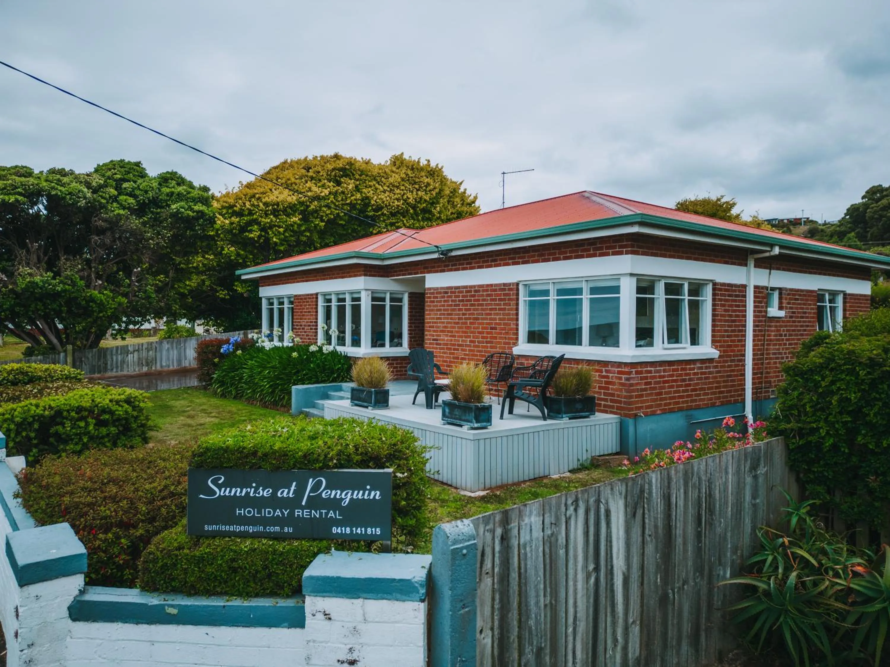 Street view in Sunrise at Penguin