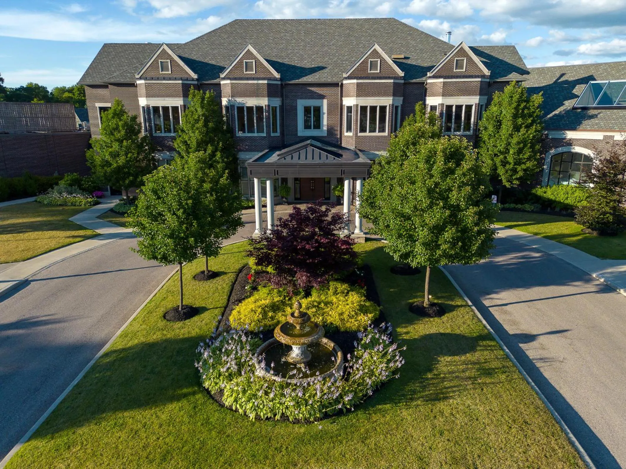 Property building in The Bruce Hotel