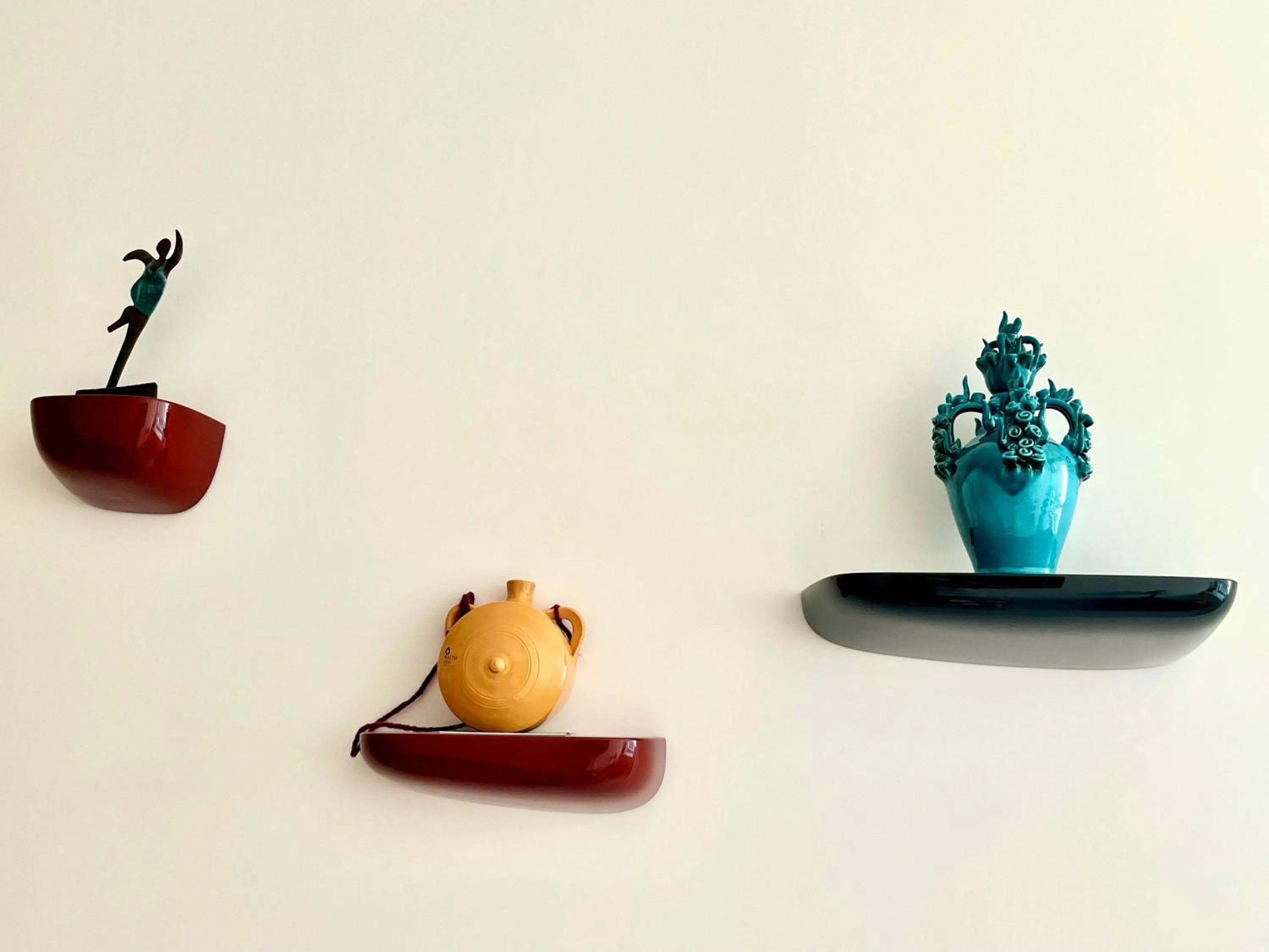 Communal lounge/ TV room in TigellioTre Bed and Breakfast