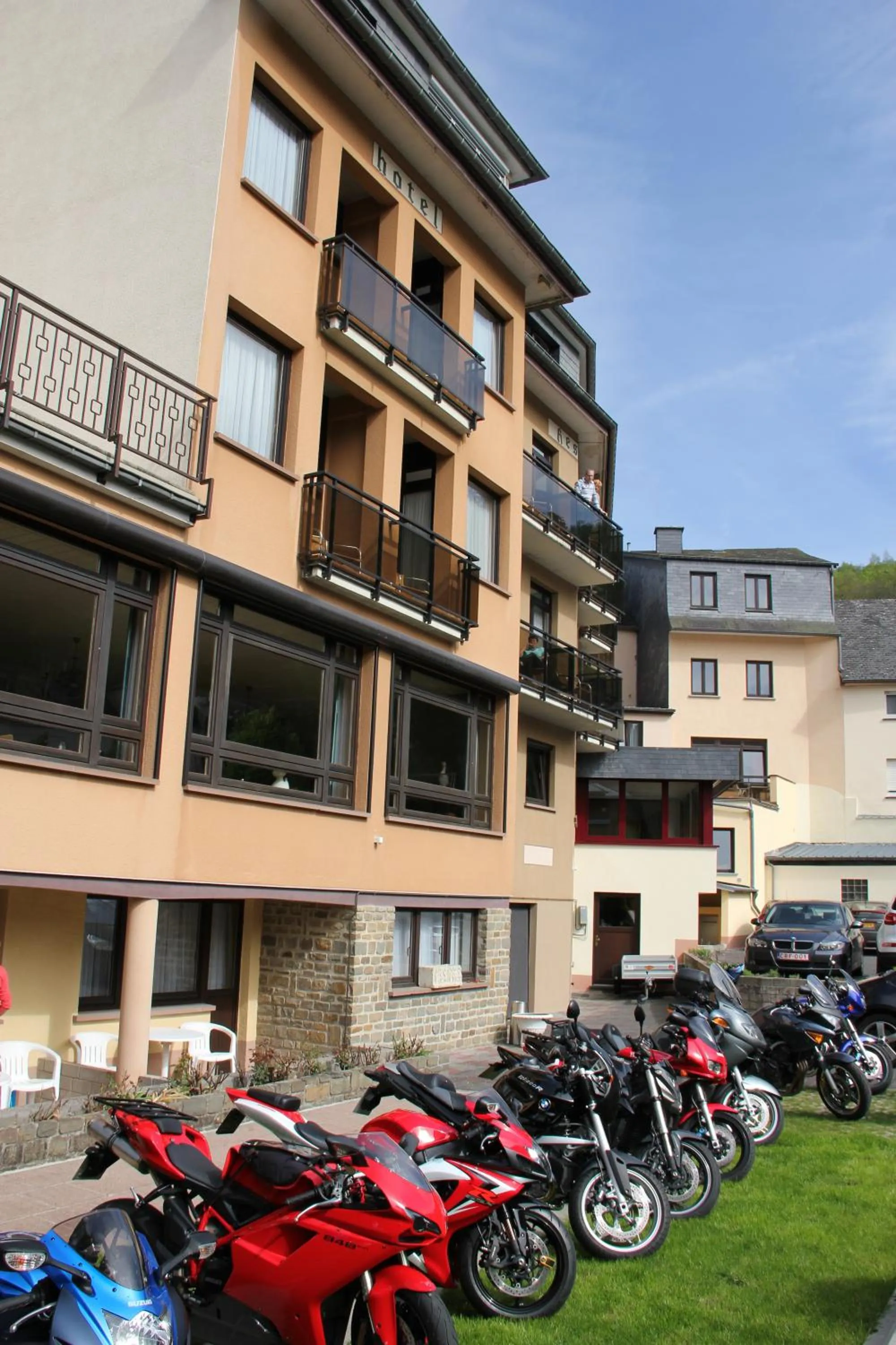 Facade/entrance in Hotel du Commerce - Restaurant La Table de Clervaux