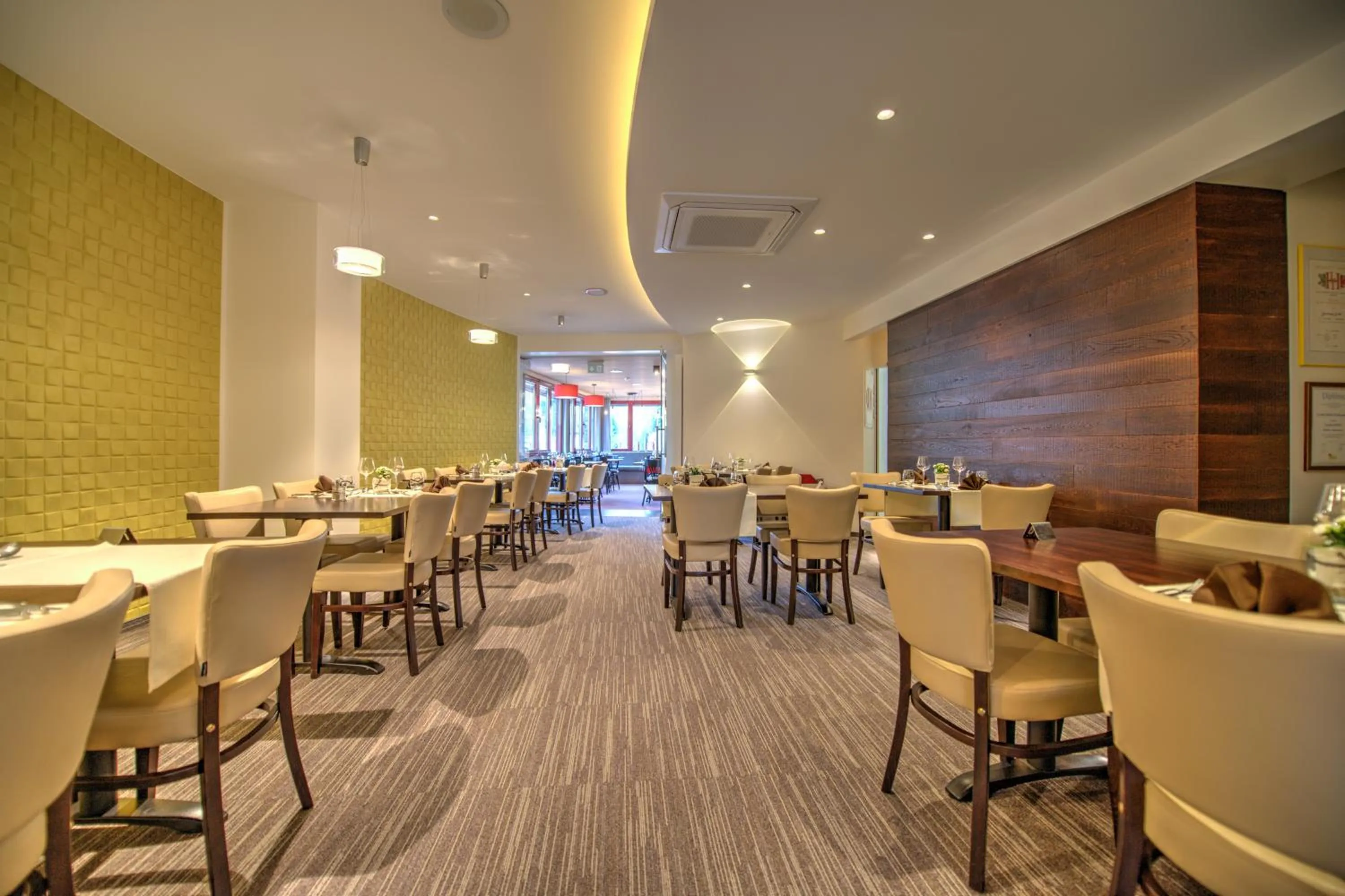 Restaurant/places to eat in Hotel du Commerce - Restaurant La Table de Clervaux