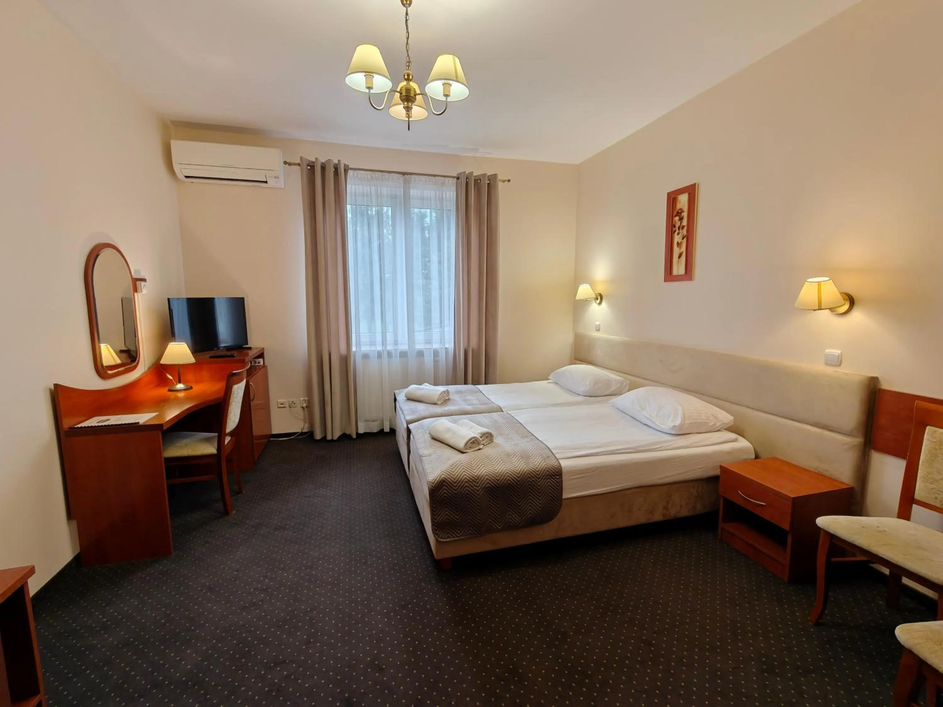 Bed in Hotel Restauracja Leliwa