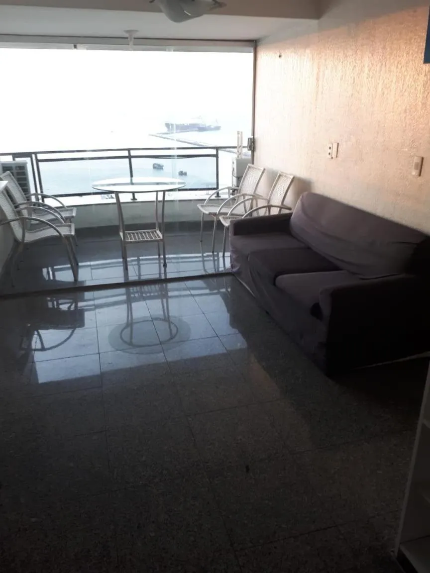 Flat Vista Completa Beira Mar