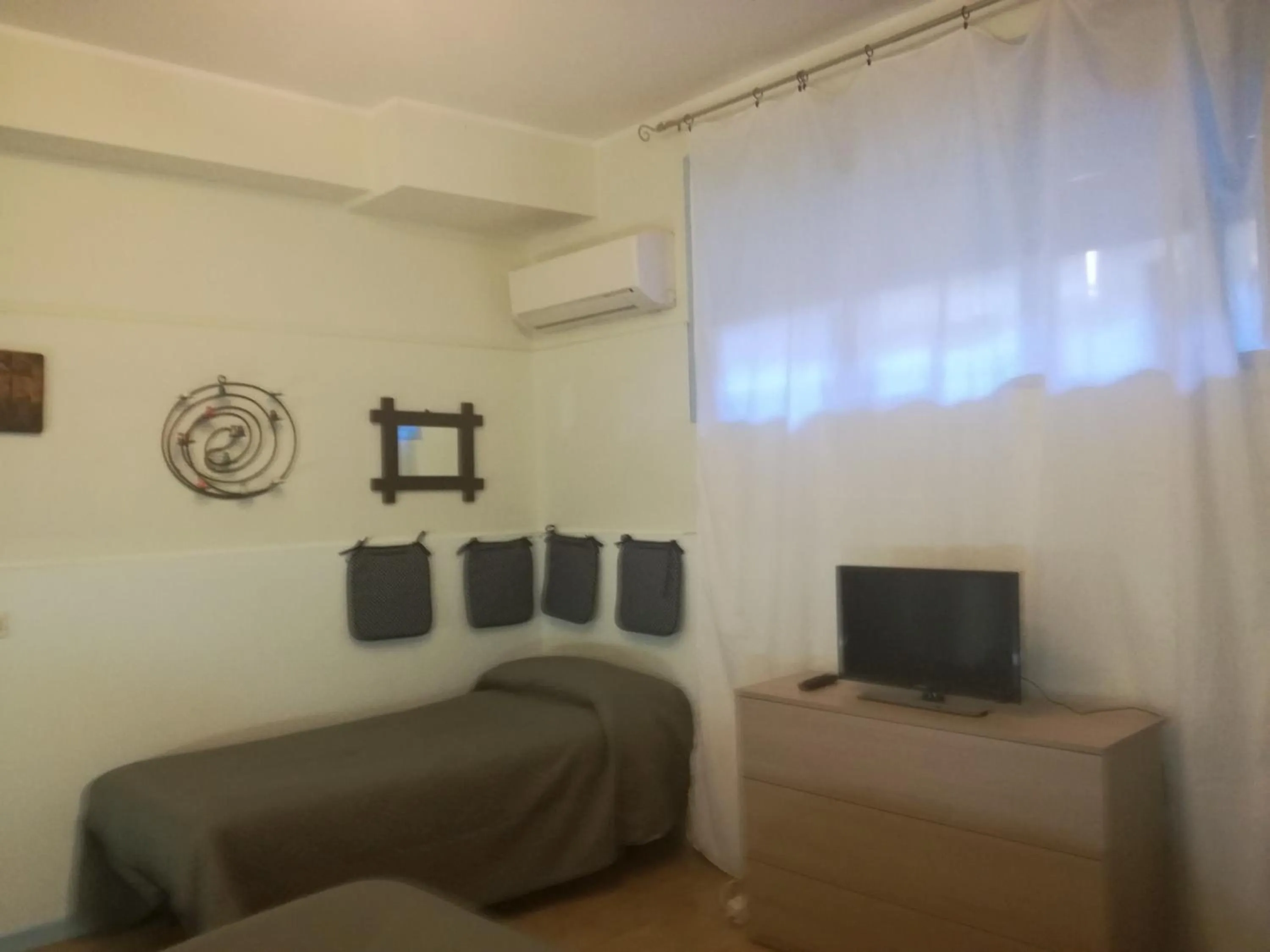 Casa Tellina lungomare scogliera