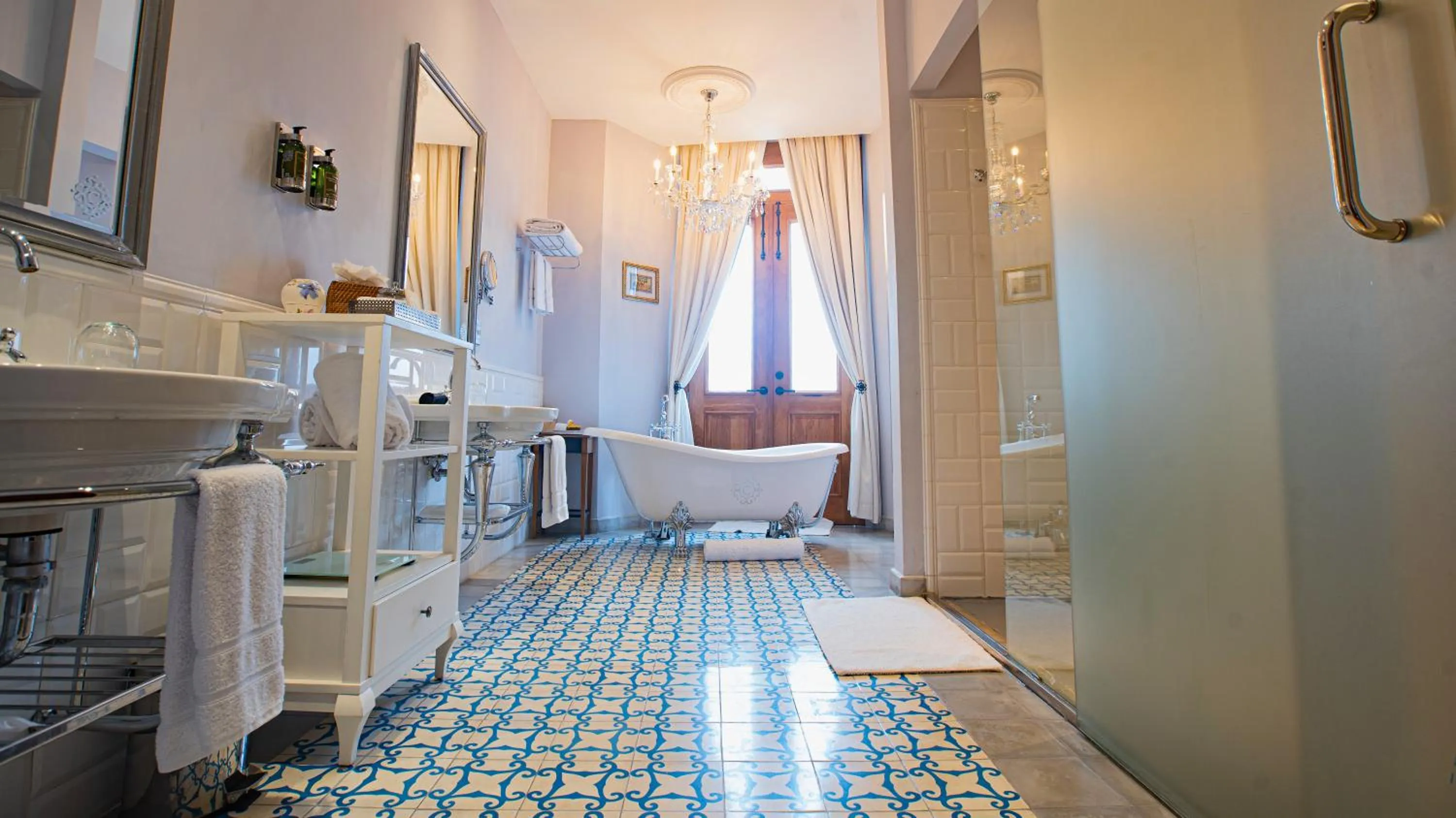 Bathroom in La Concordia - Boutique Hotel