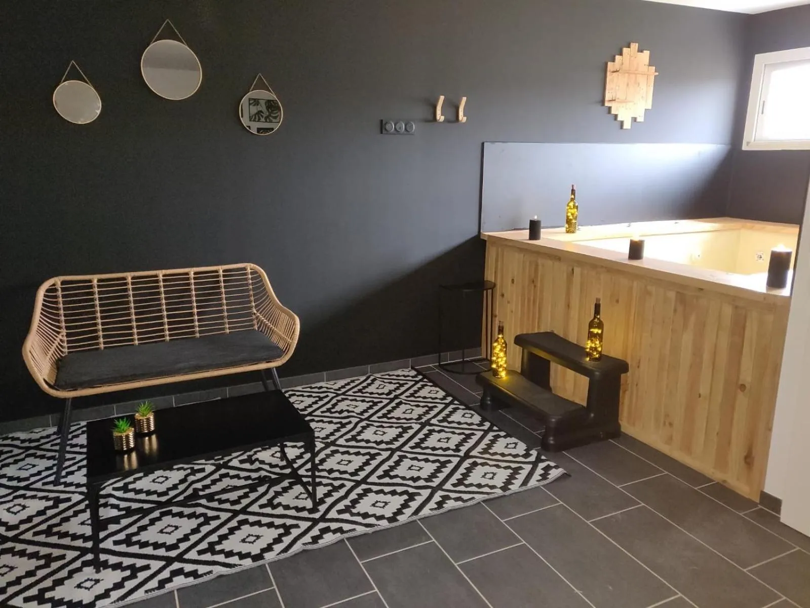 Spa and wellness centre/facilities in Chambres d'Hôtes Château Pierre de Montignac