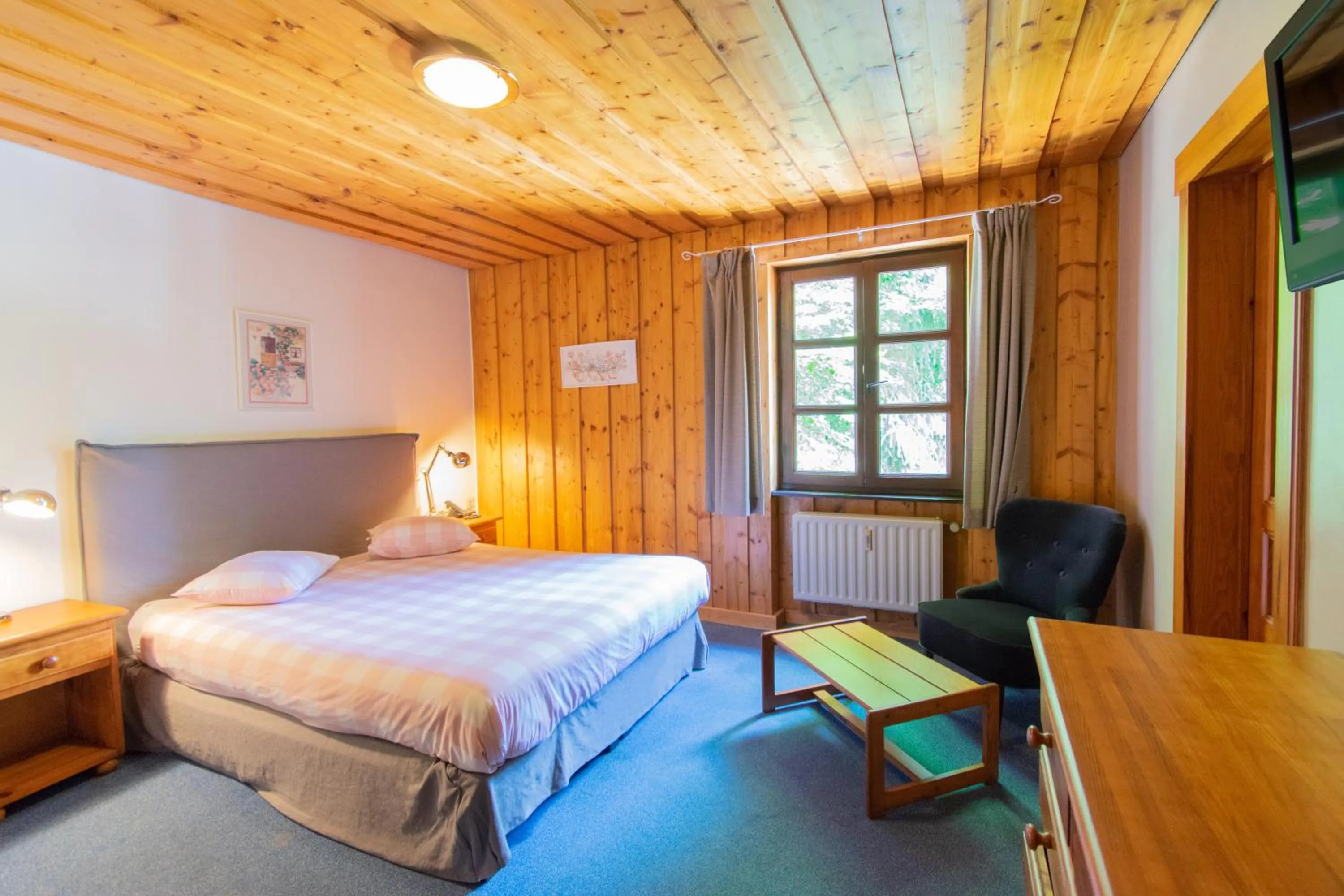 Bedroom, Bed in Domaine du Moulin d'Asselborn