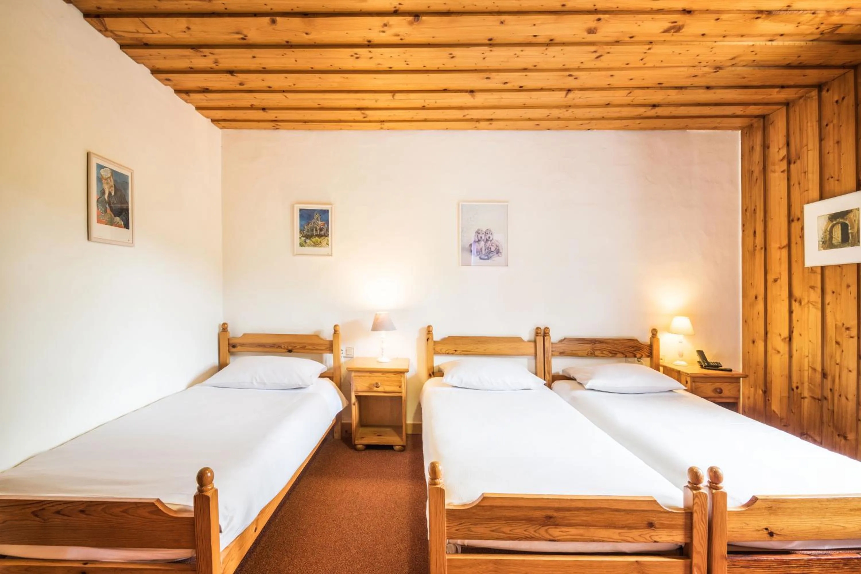 Photo of the whole room, Bed in Domaine du Moulin d'Asselborn