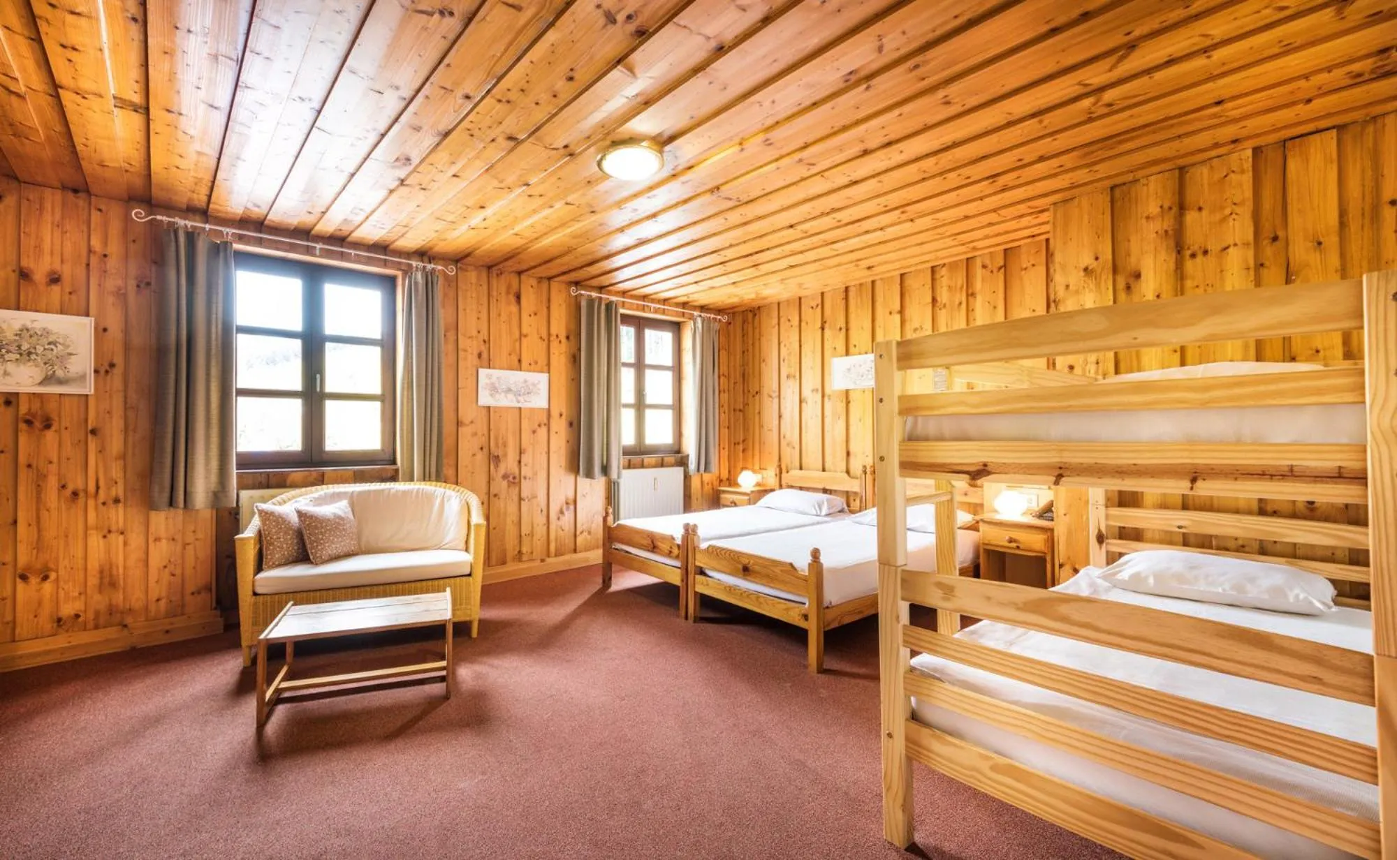 Photo of the whole room, Bed in Domaine du Moulin d'Asselborn