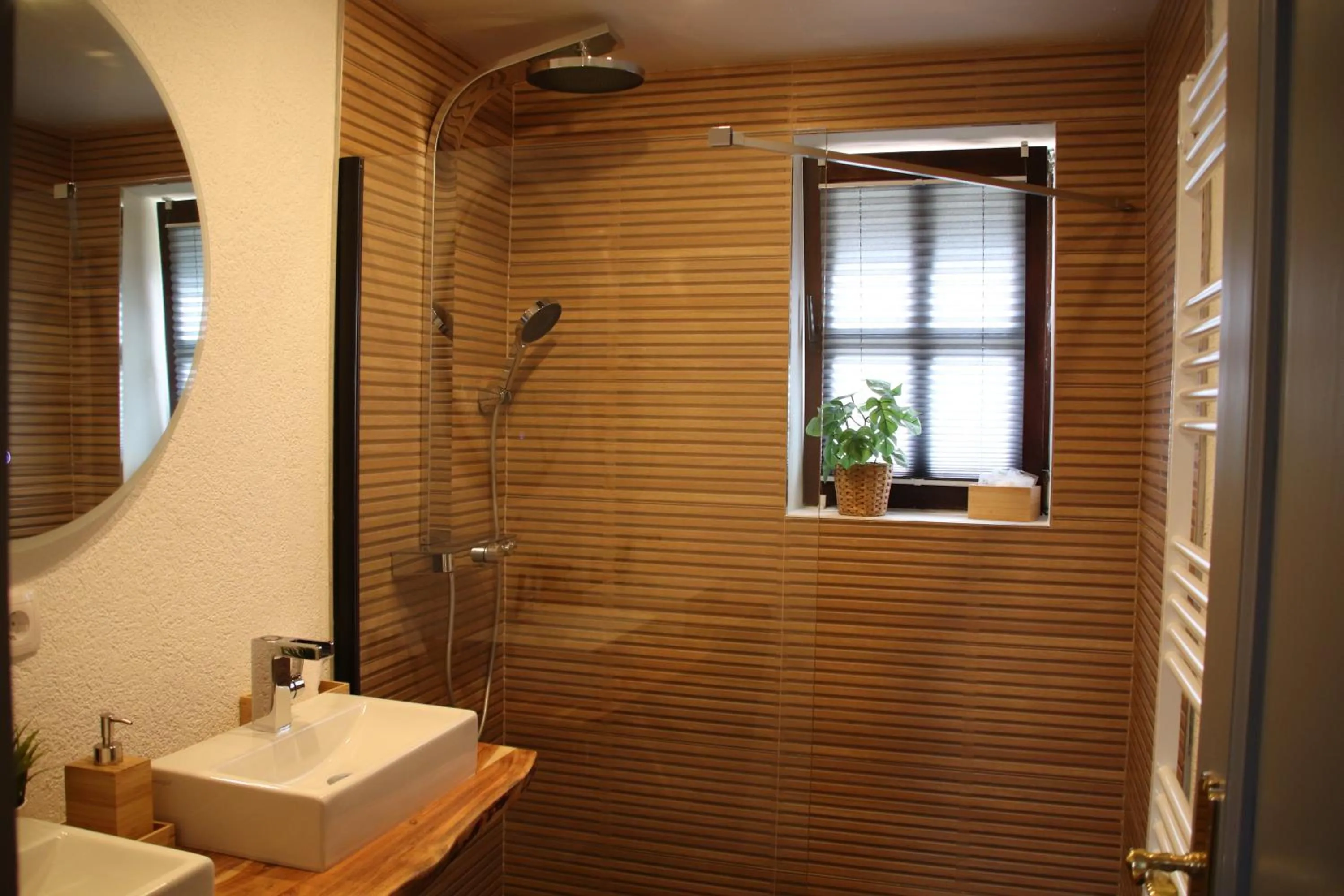 Shower in Domaine du Moulin d'Asselborn