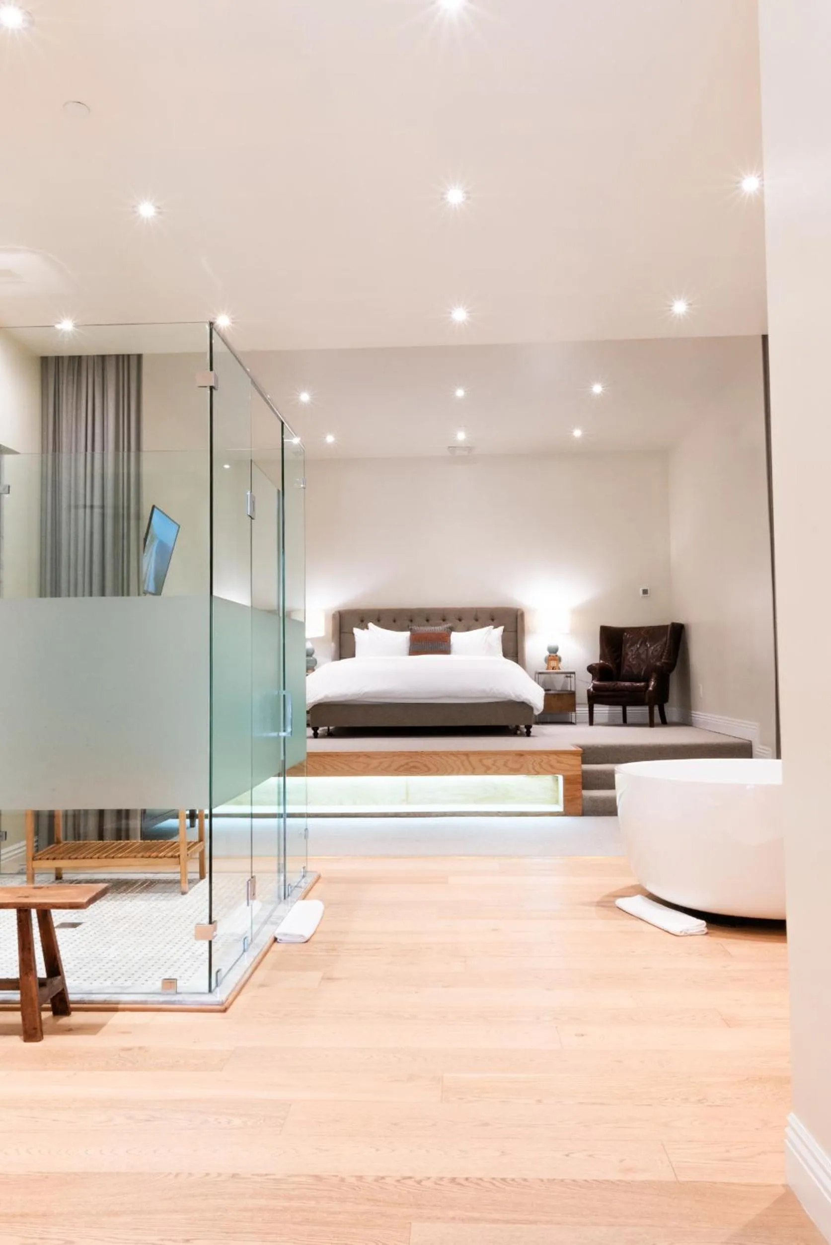 Bathroom, Bed in CALAMIGOS RANCH Resort & Spa