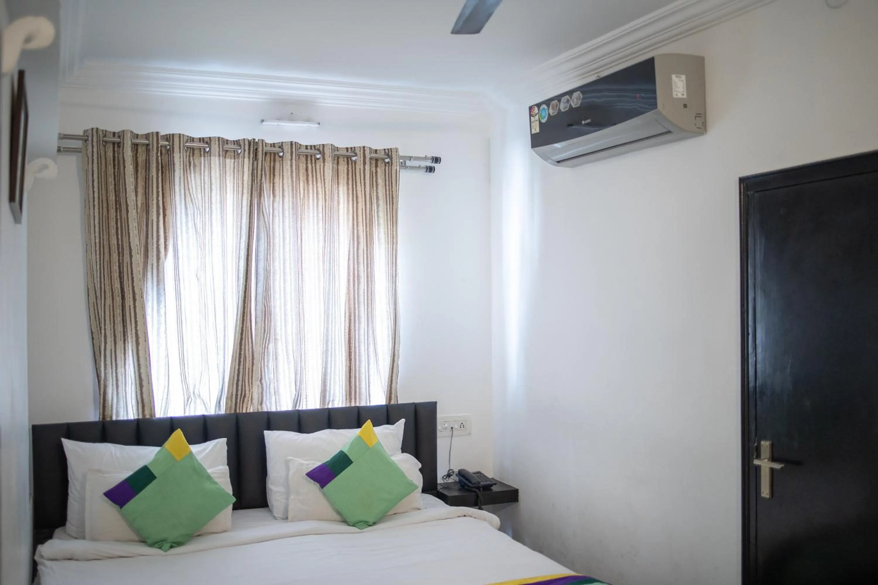 Bedroom, Bed in Hotel Banjara Heritage