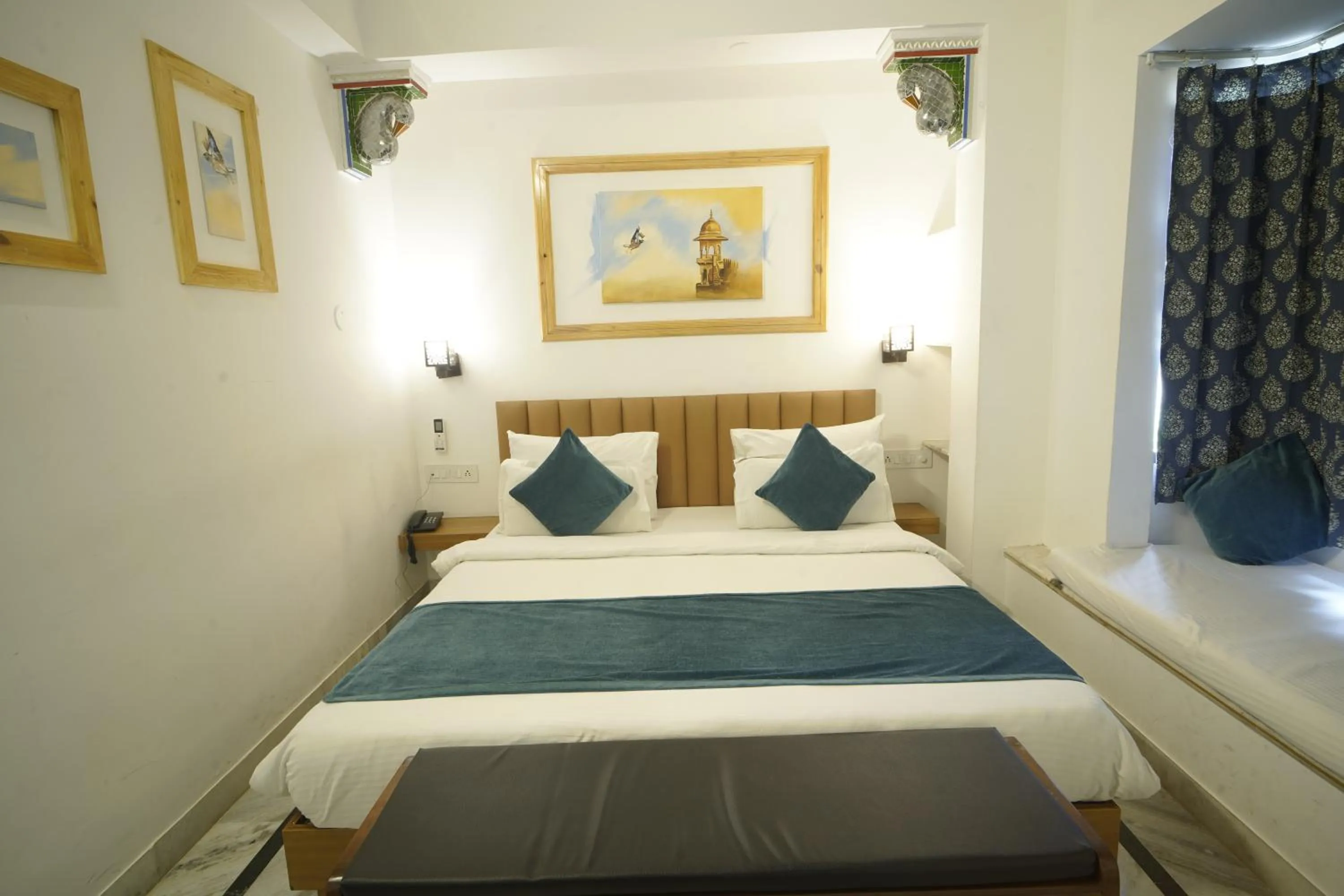 Bed in Hotel Banjara Heritage