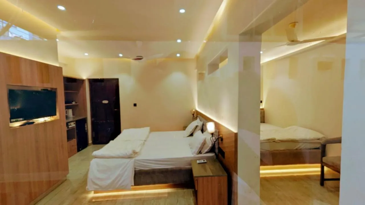 Photo of the whole room, Bed in Hotel My Soulmate, Palolem Beach