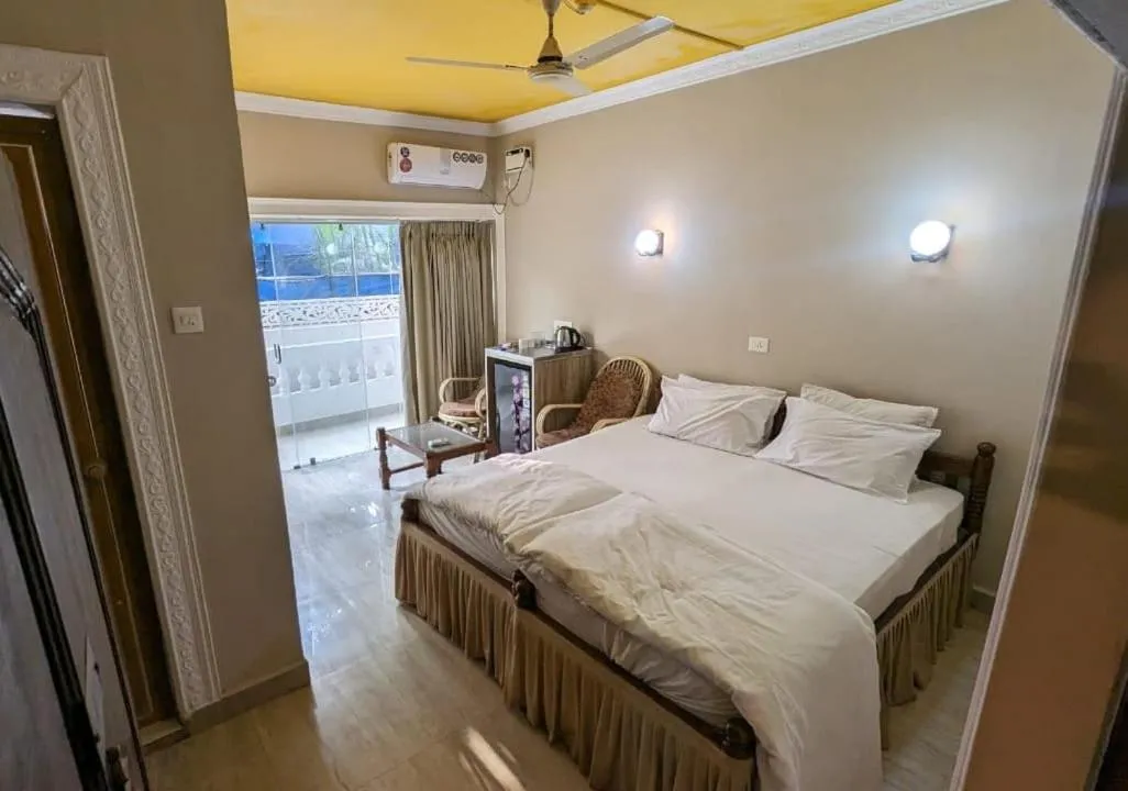 Photo of the whole room, Bed in Hotel My Soulmate, Palolem Beach