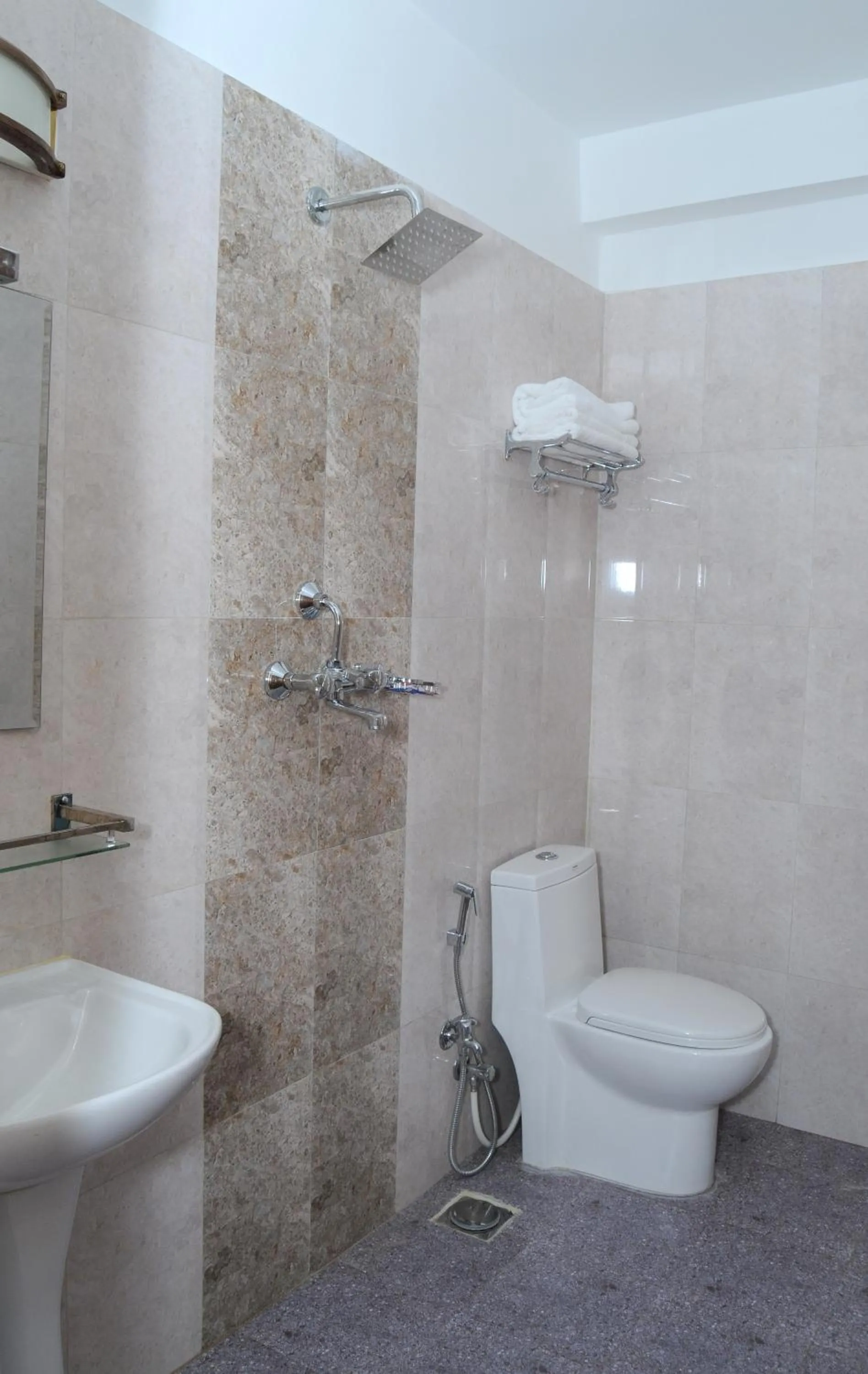 Toilet in Hotel Bagmati