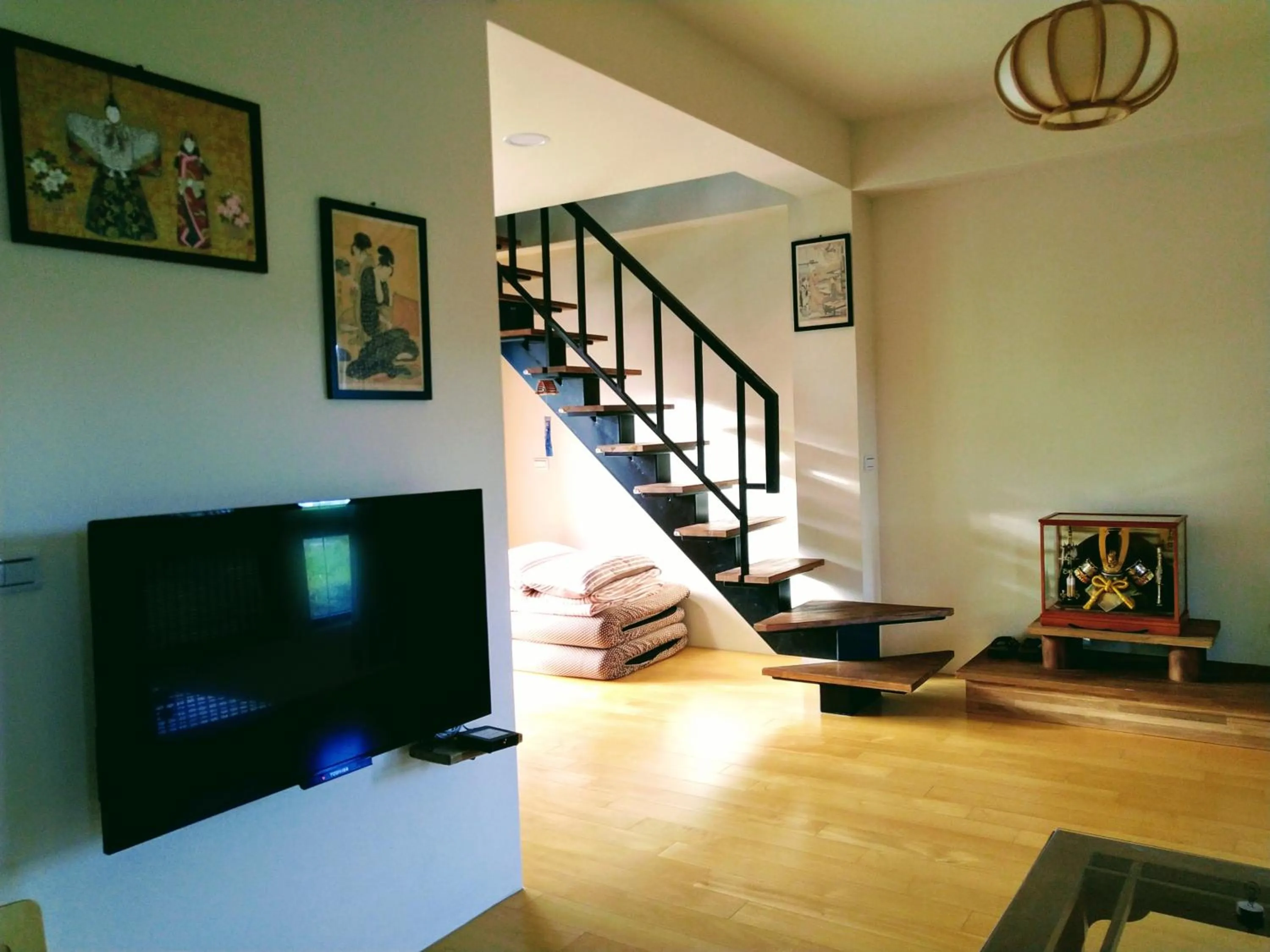 Photo of the whole room in Celine's B&B