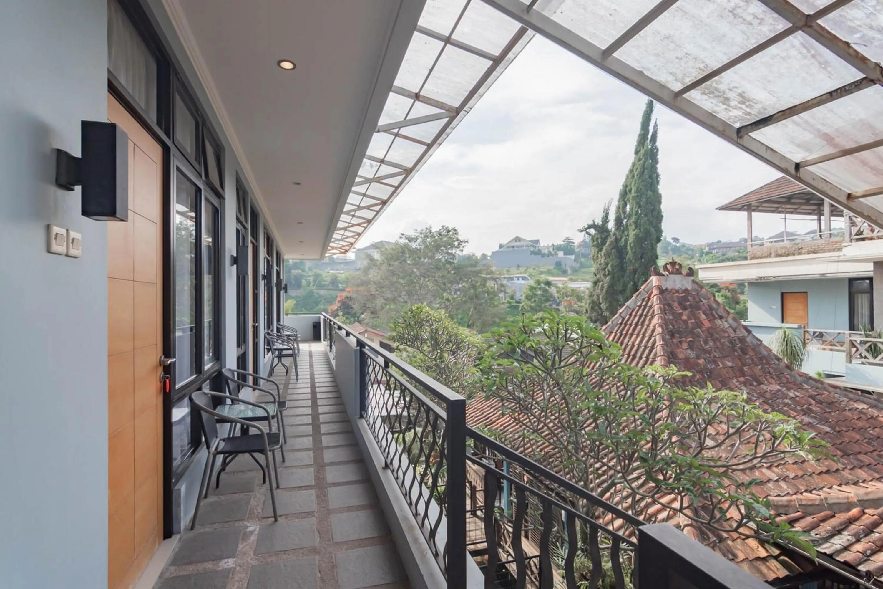 Property building in RedDoorz at Palagan Joglo Sersan Bajuri