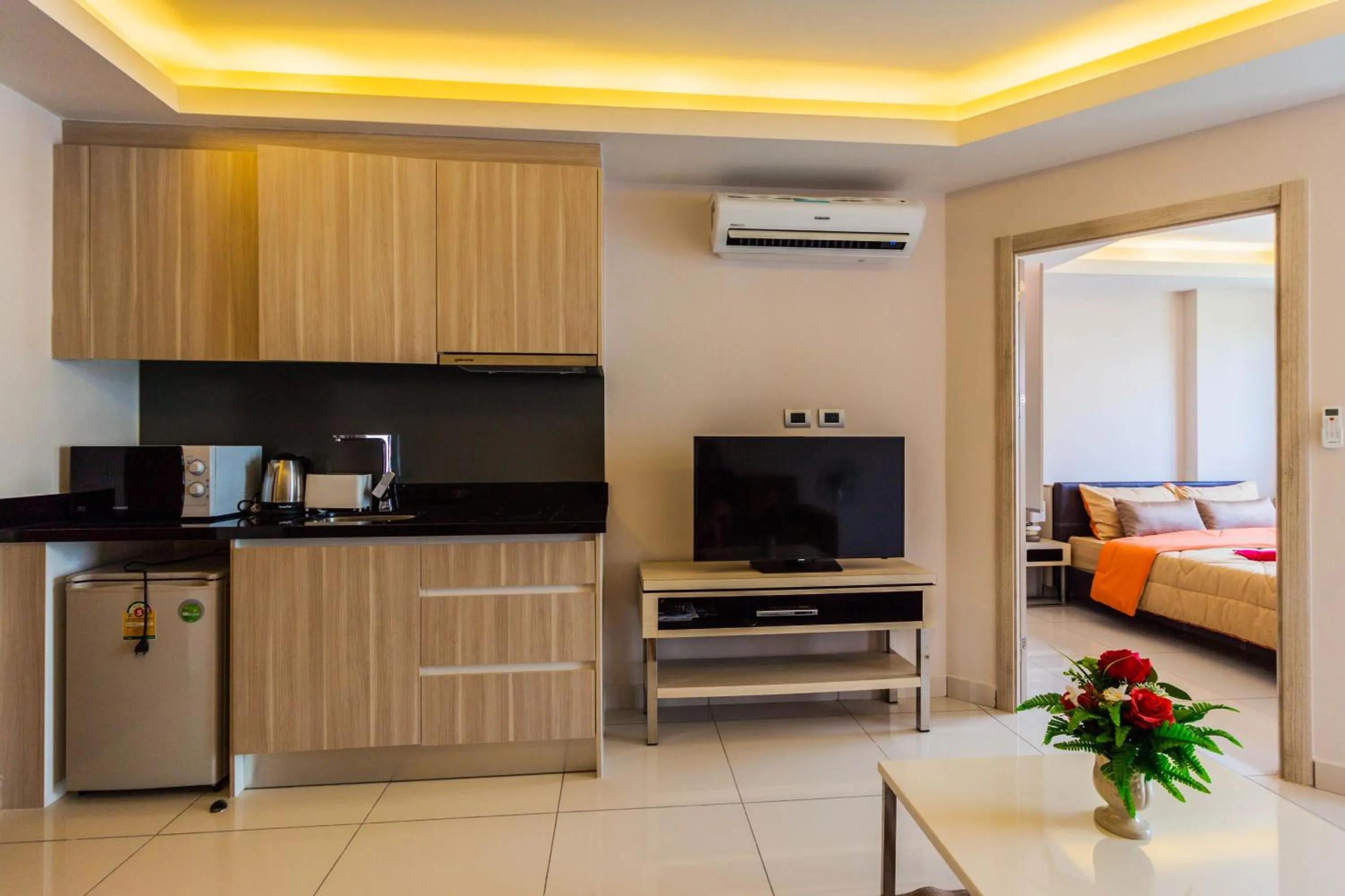 Kitchen or kitchenette in Laguna Beach Resort 1 By Pattaya Sunny Rentals