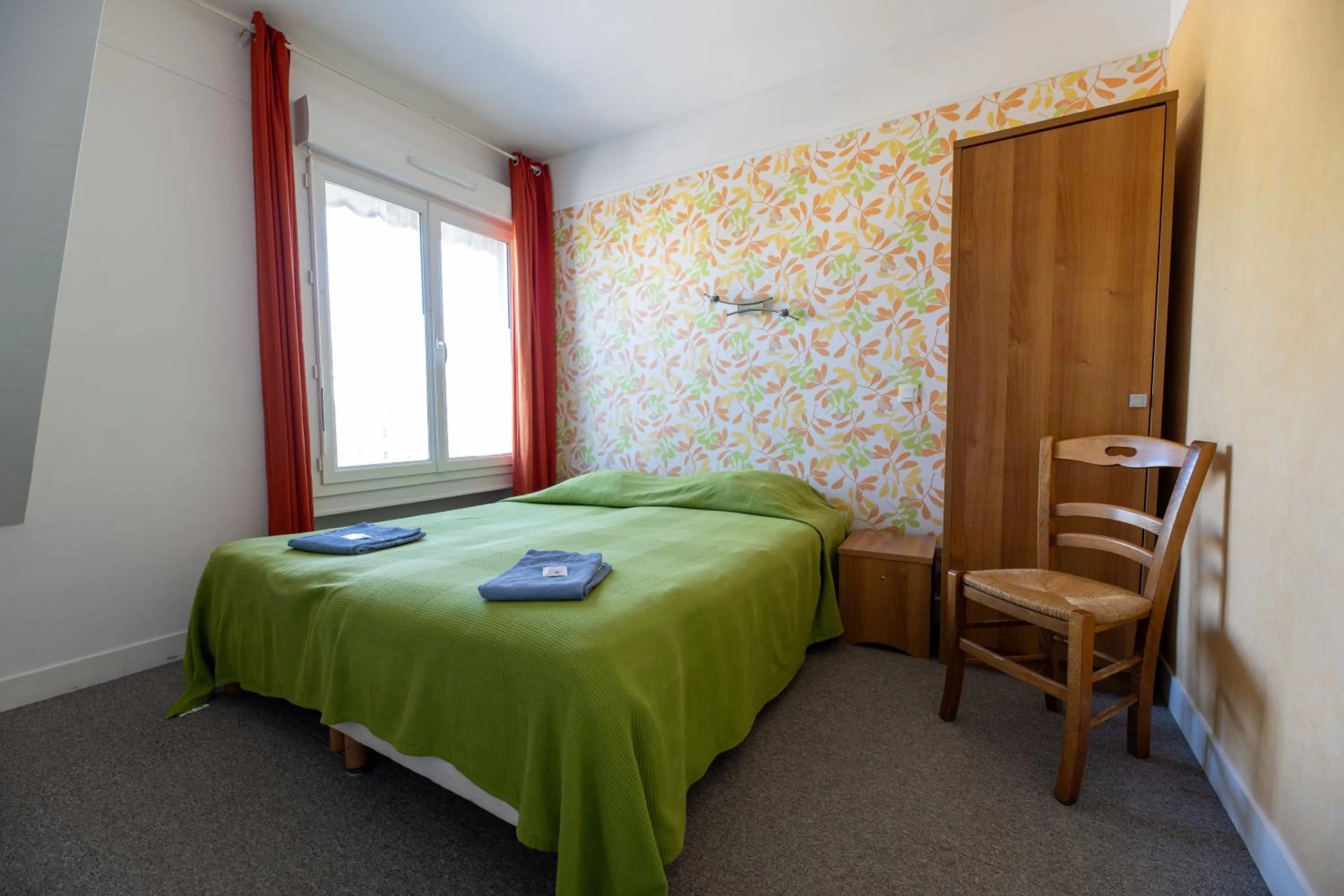 Bed in Gite Le Relais Saint Michel