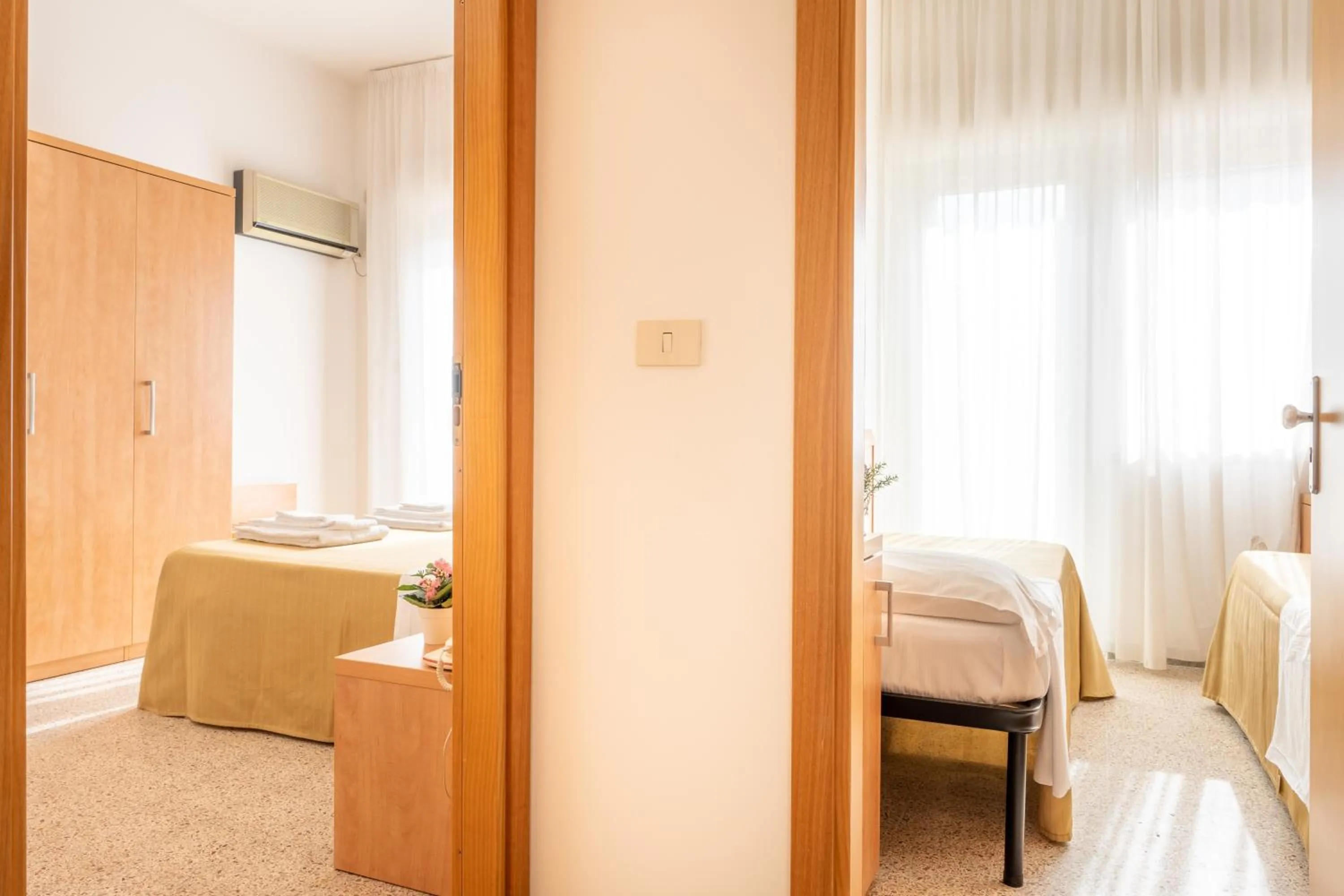 Photo of the whole room in Hotel La Pineta