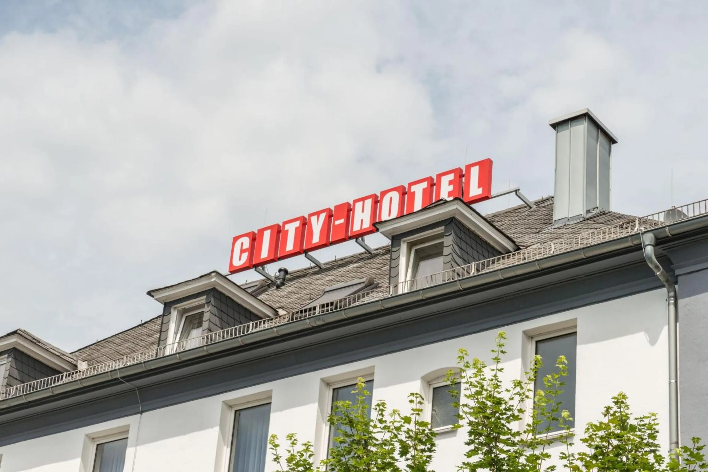 Property logo or sign in City Hotel Wetzlar