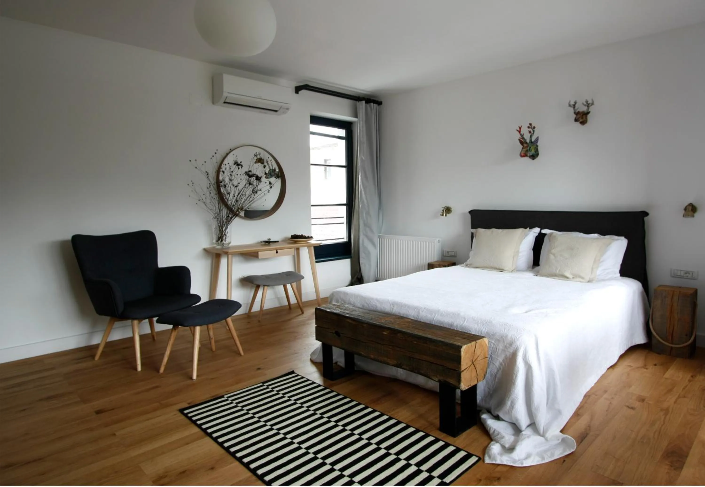 Bed in The Pines Boutique Villa