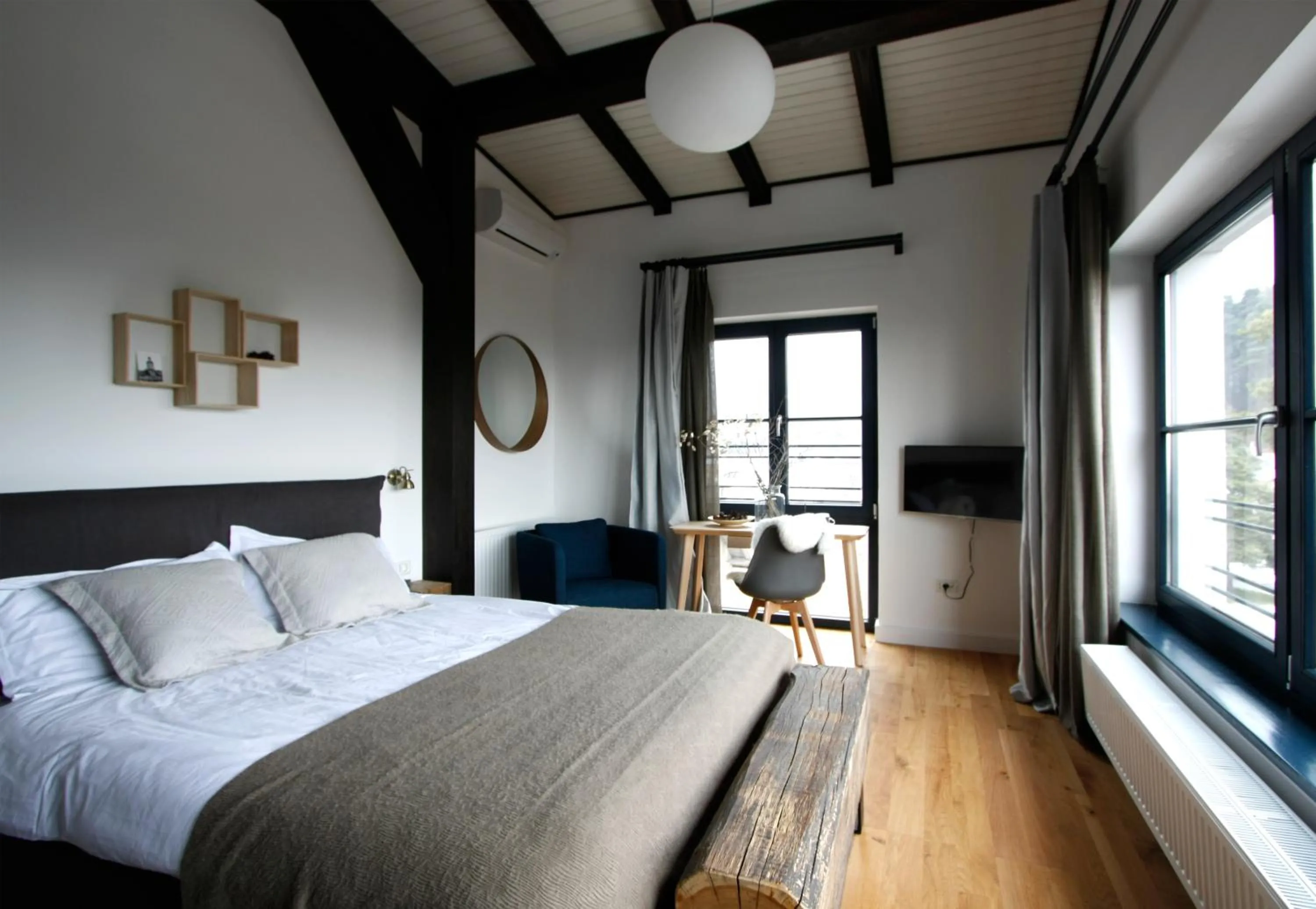 Bed in The Pines Boutique Villa