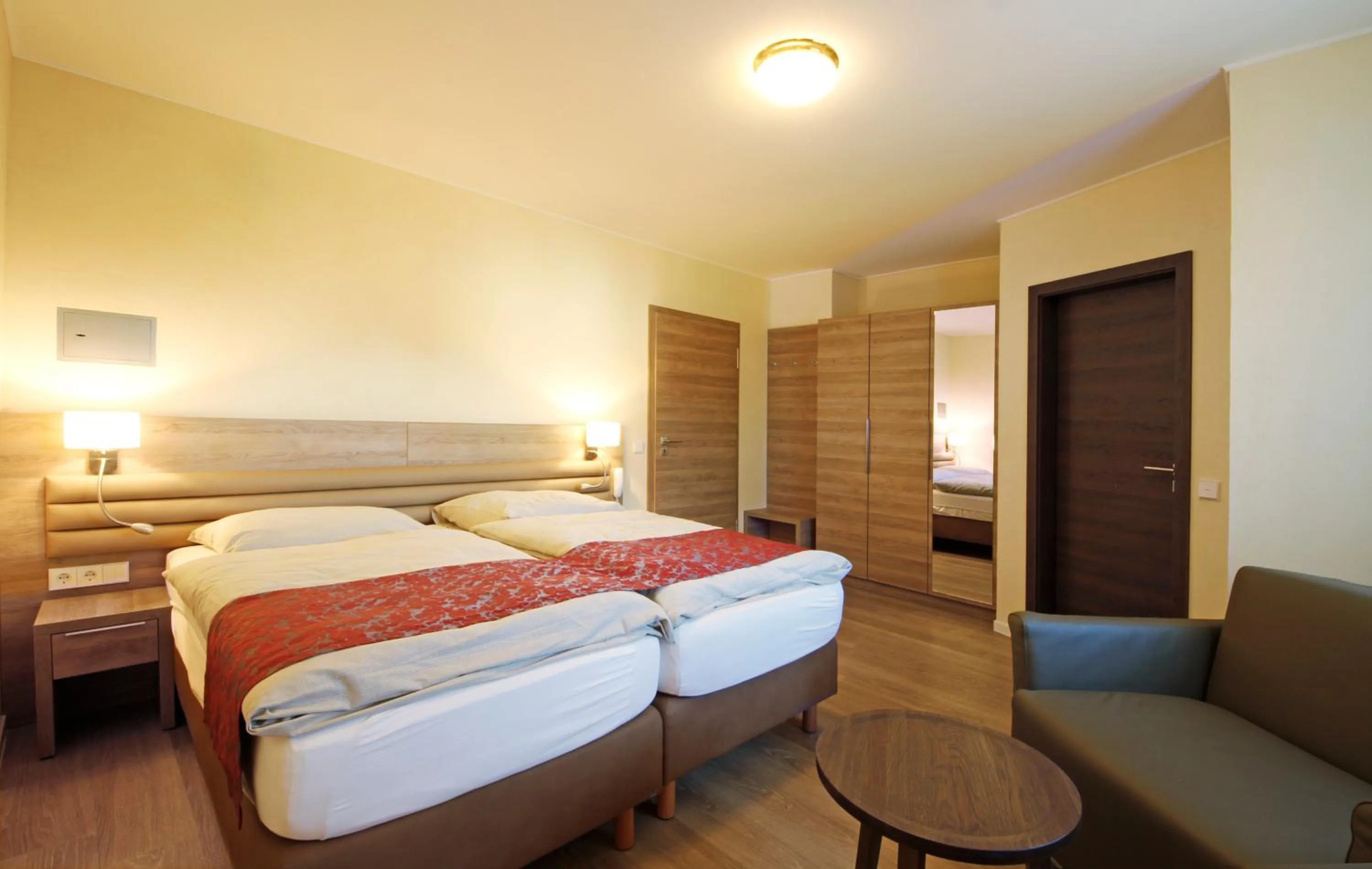 Bed in Hotel Saint Fiacre