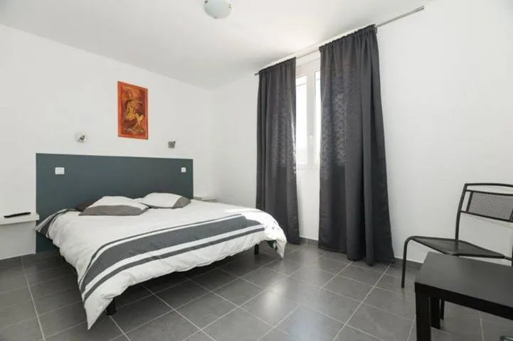 Double Room in Hôtel Restaurant le Voilis