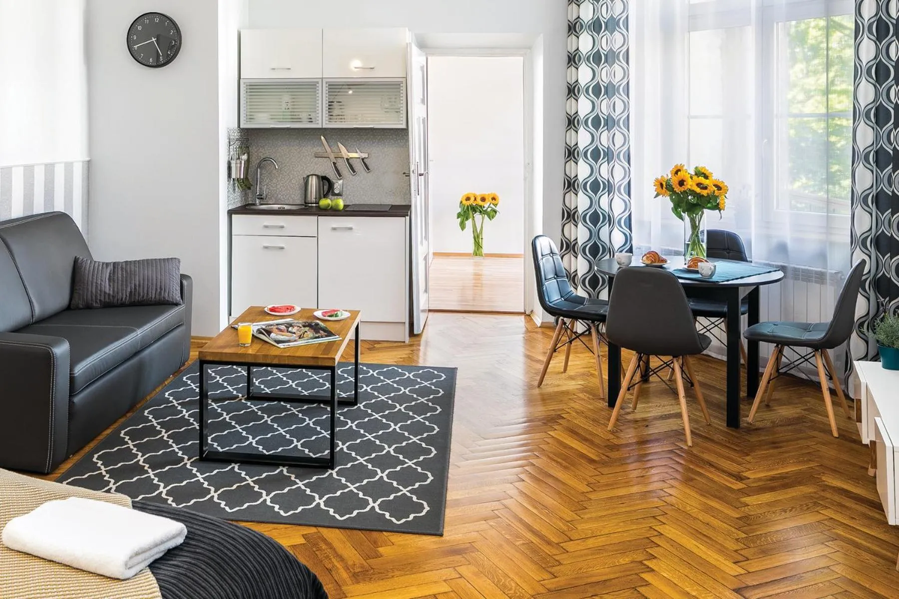 Old Town Residence Bis