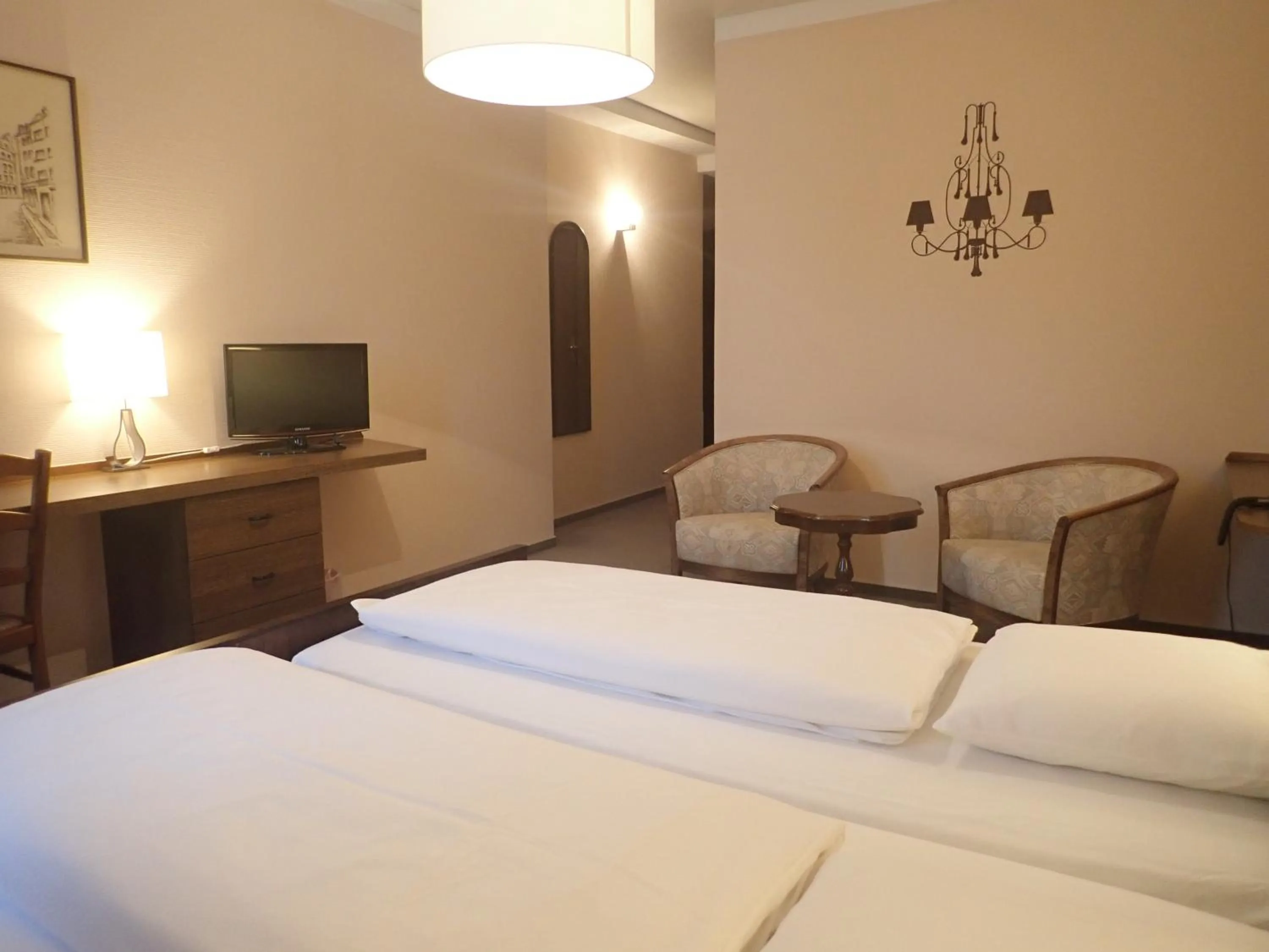 Bed in Hotel du Parc