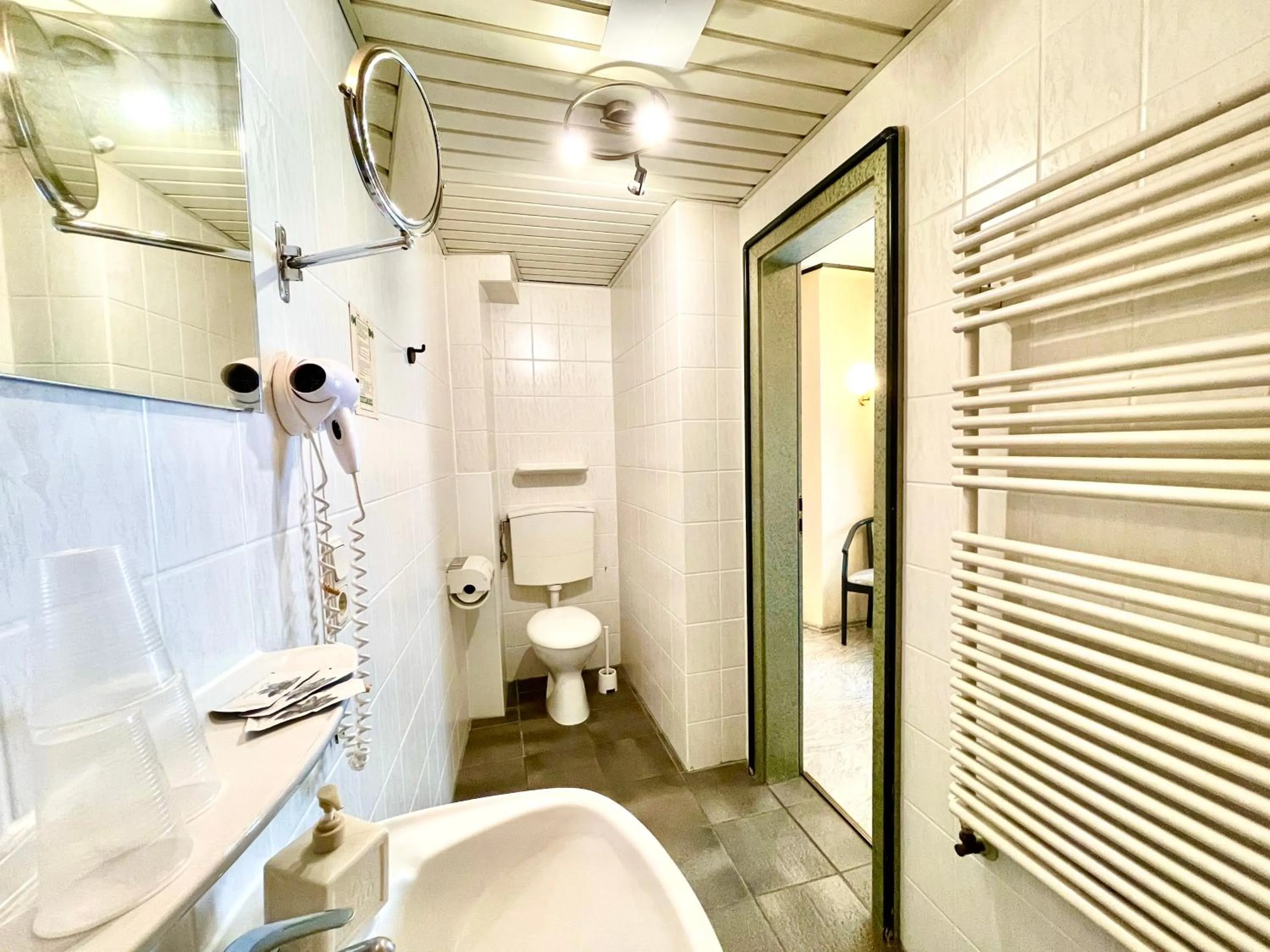 Bathroom in Bed & Breakfast du Château