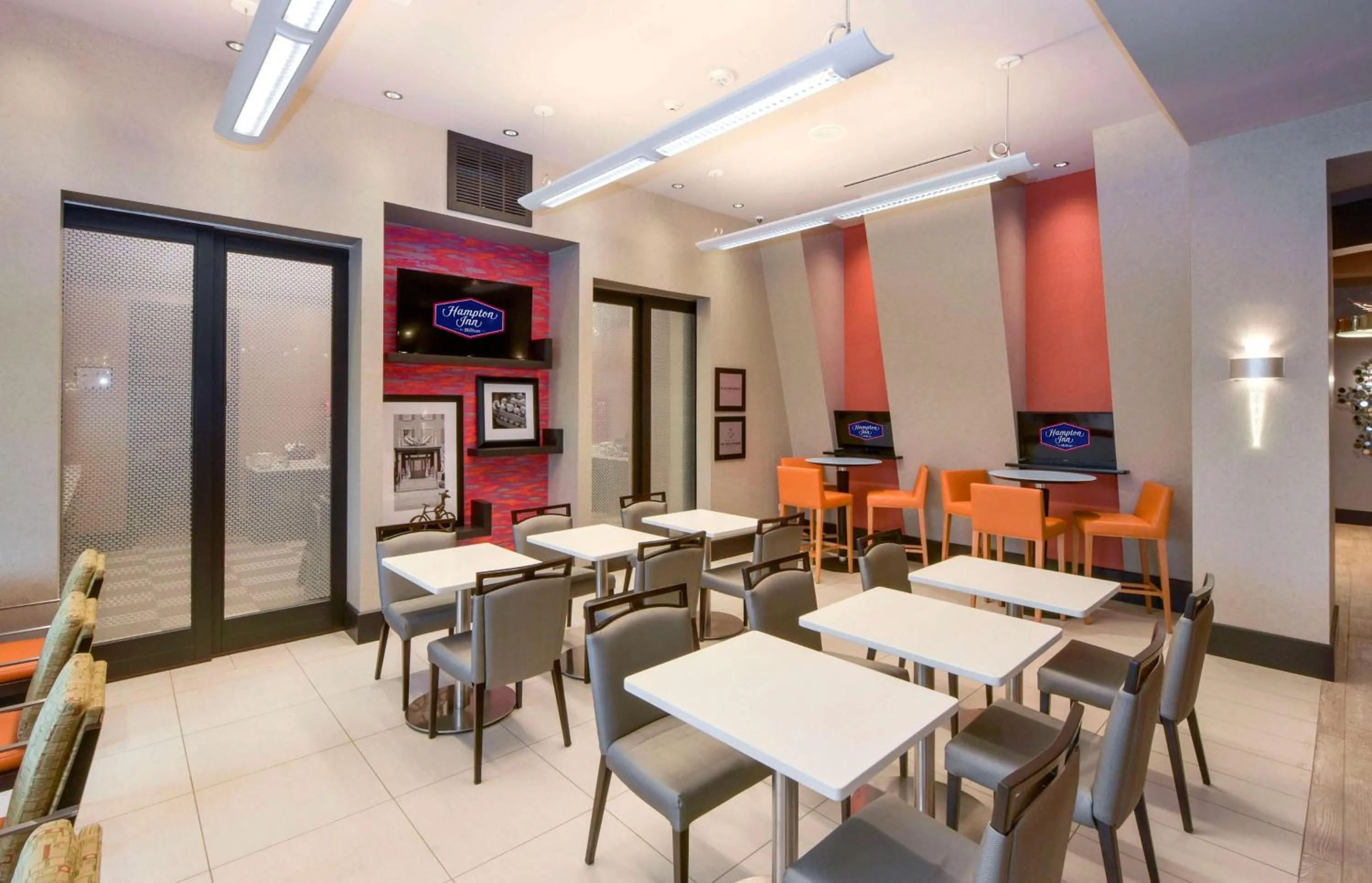 Restaurant/places to eat in Hampton Inn Lumberton, NC