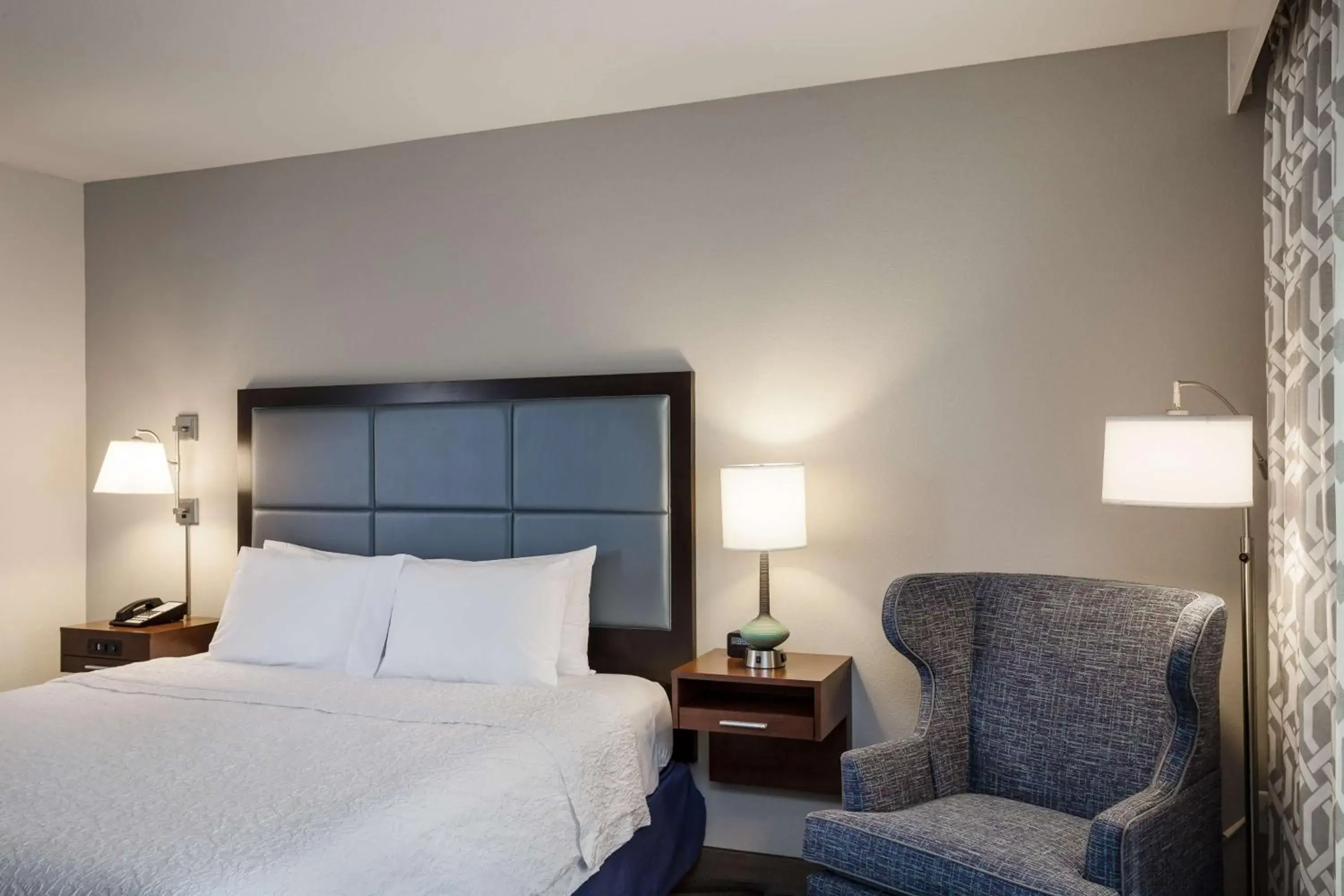 Bed in Hampton Inn Lewiston, ID Bed in Hampton Inn Lewiston, ID