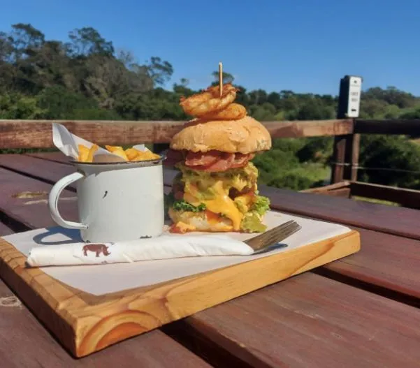 Restaurant/places to eat in Kragga Kamma Game Park