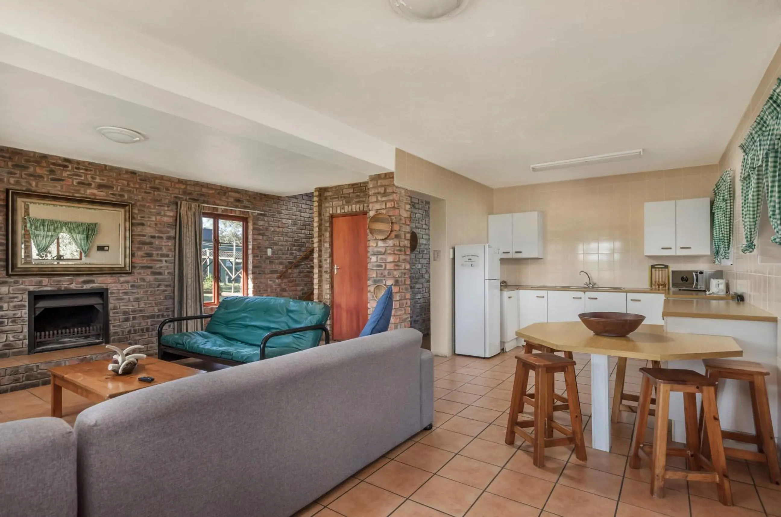 Living room in Kragga Kamma Game Park