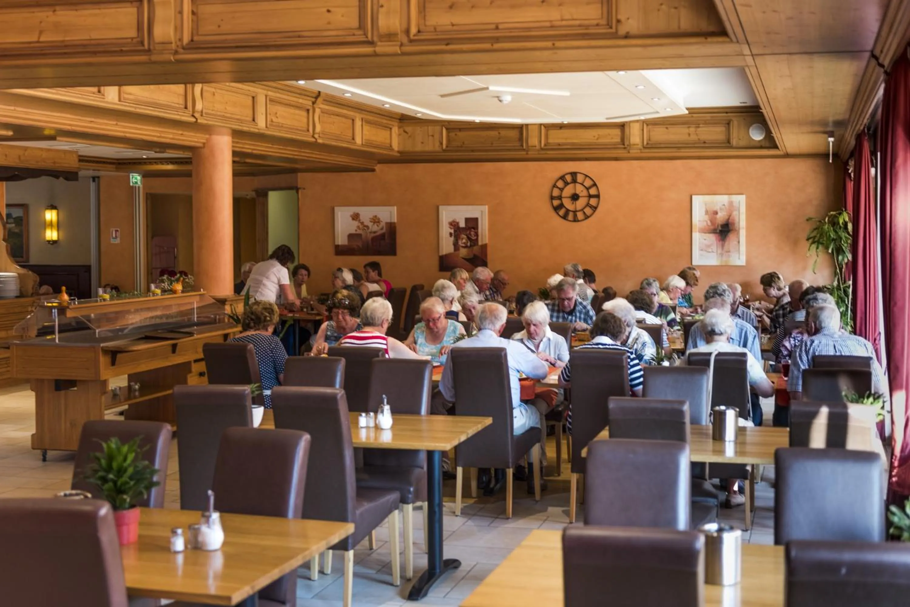 Food and drinks in Hotel Belle Vue