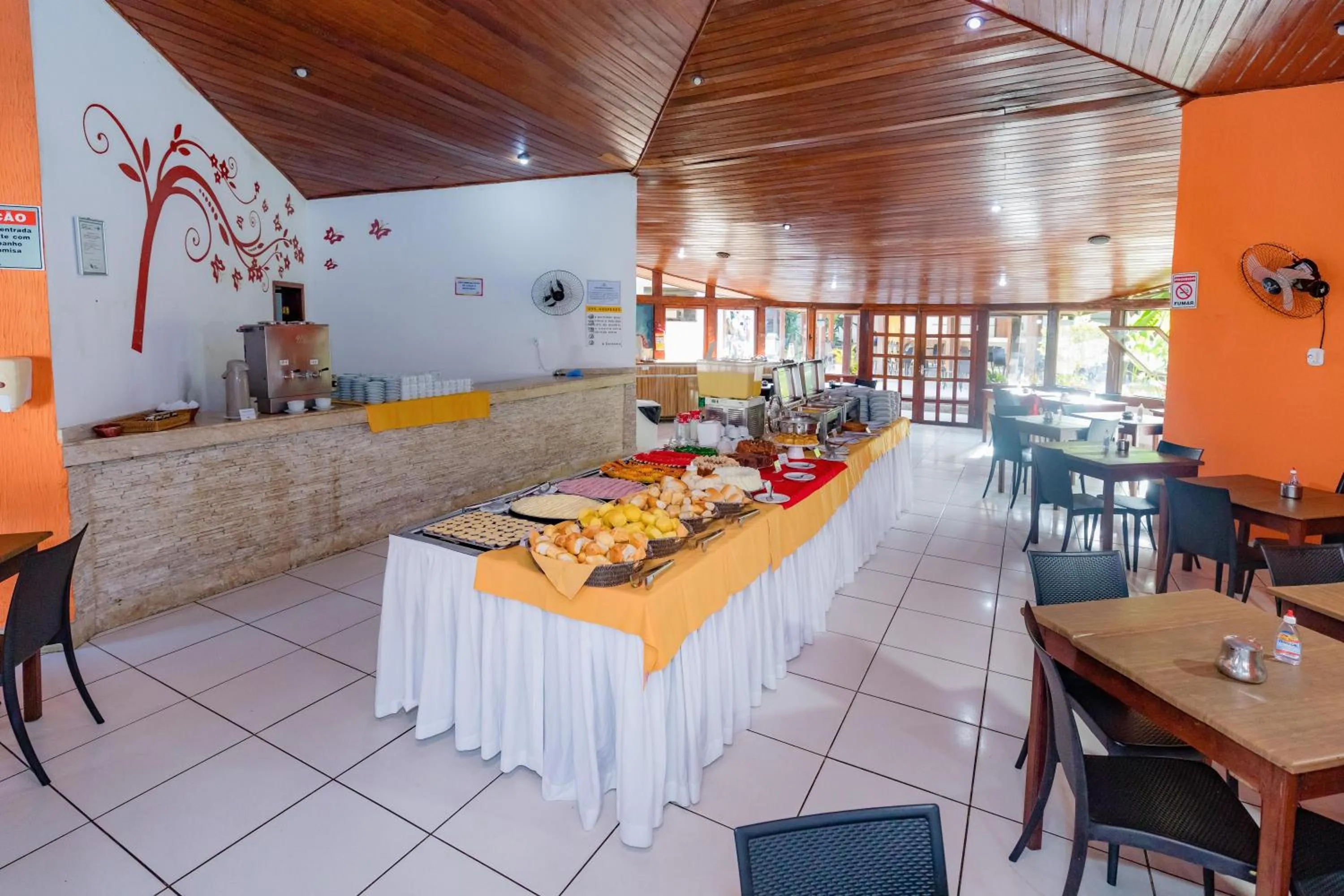 Buffet breakfast in Hotel Casa Blanca Porto Seguro