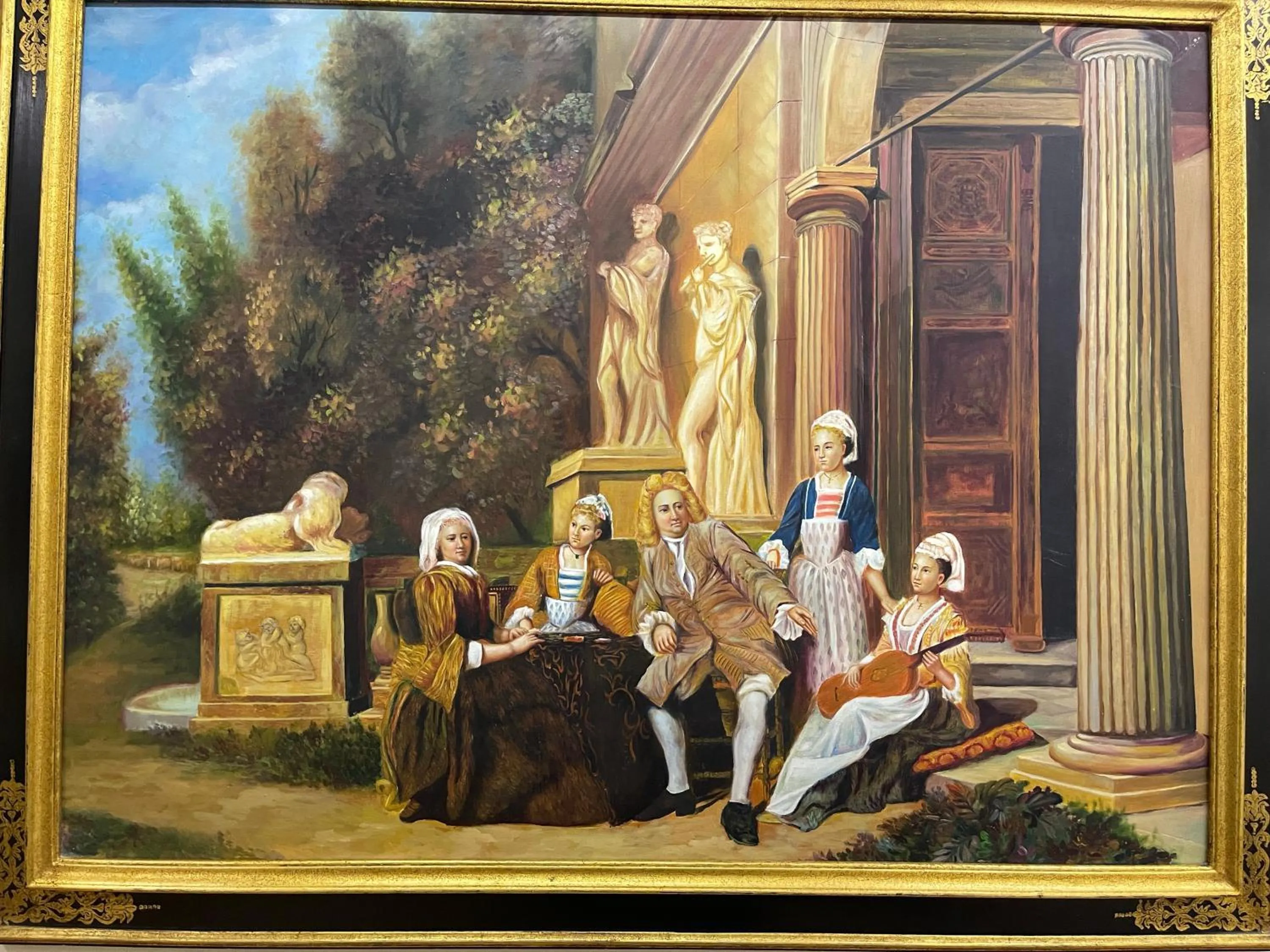 Decorative detail in Umberto House Catania