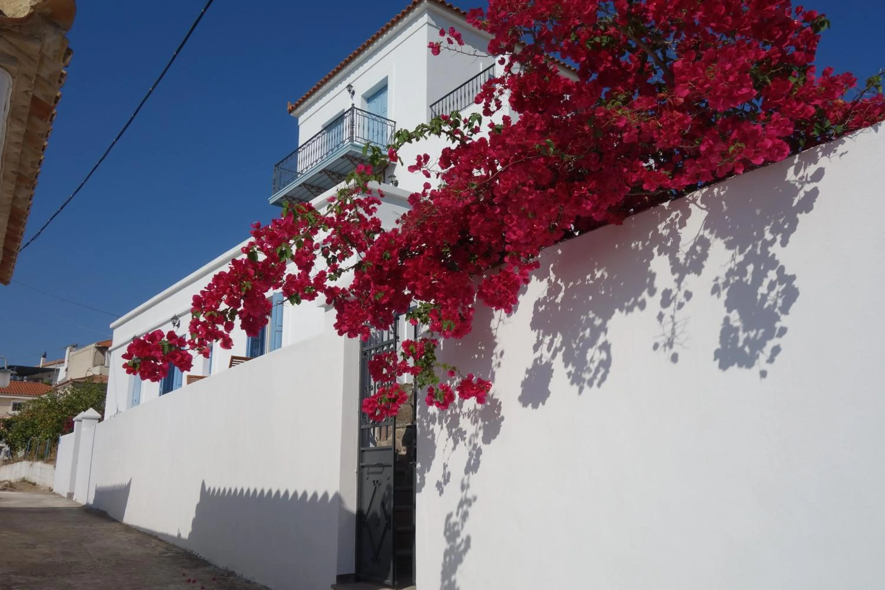 Facade/entrance in Panoramic View