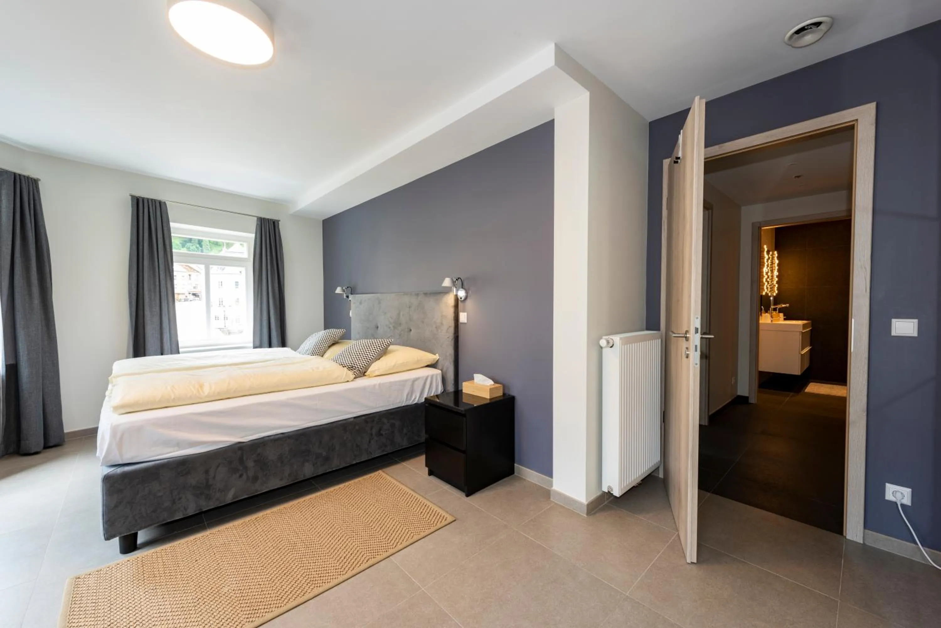 Bed in Hôtel - Restaurant " Victor Hugo"