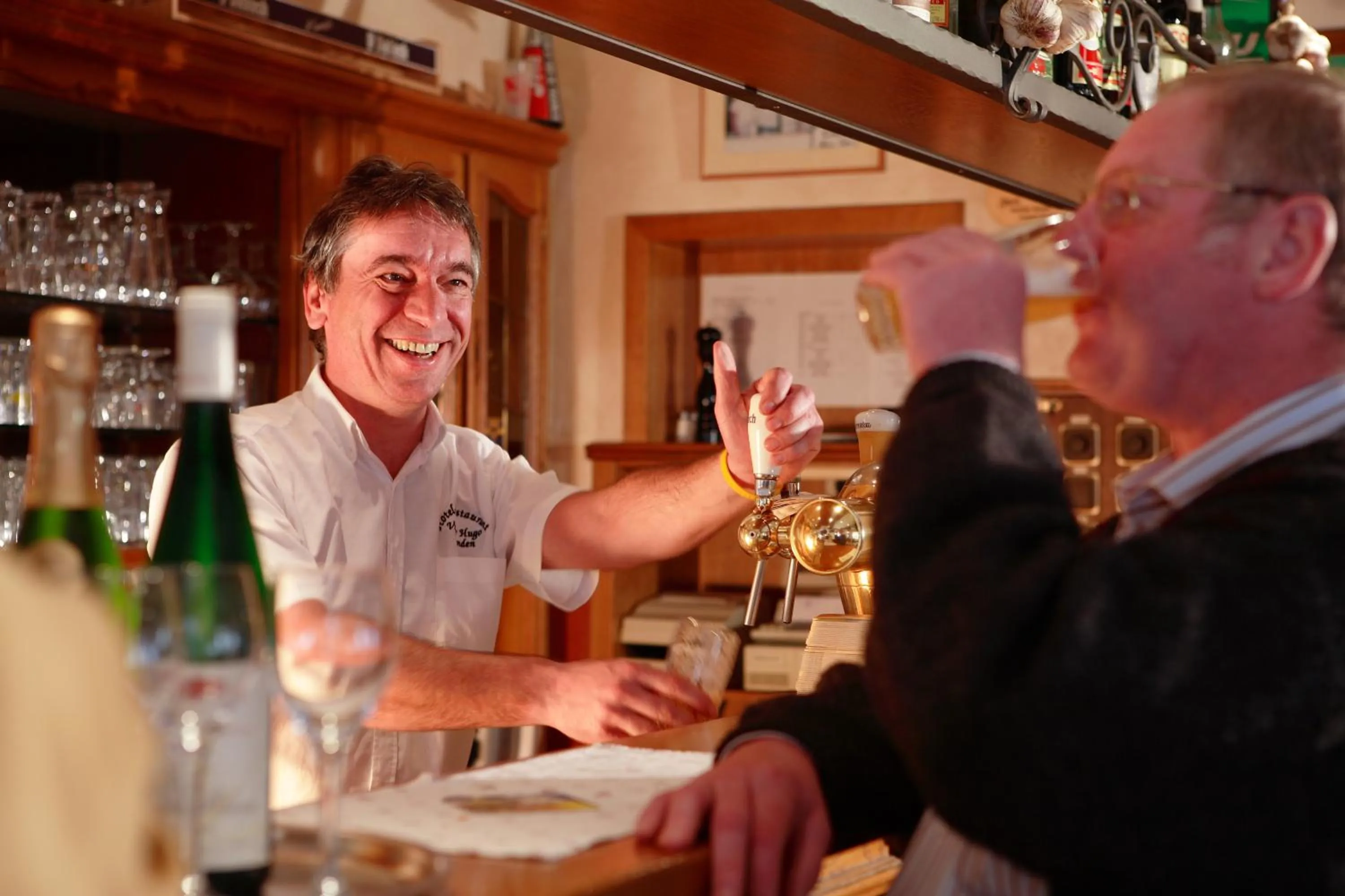 Lounge or bar in Hôtel - Restaurant " Victor Hugo"