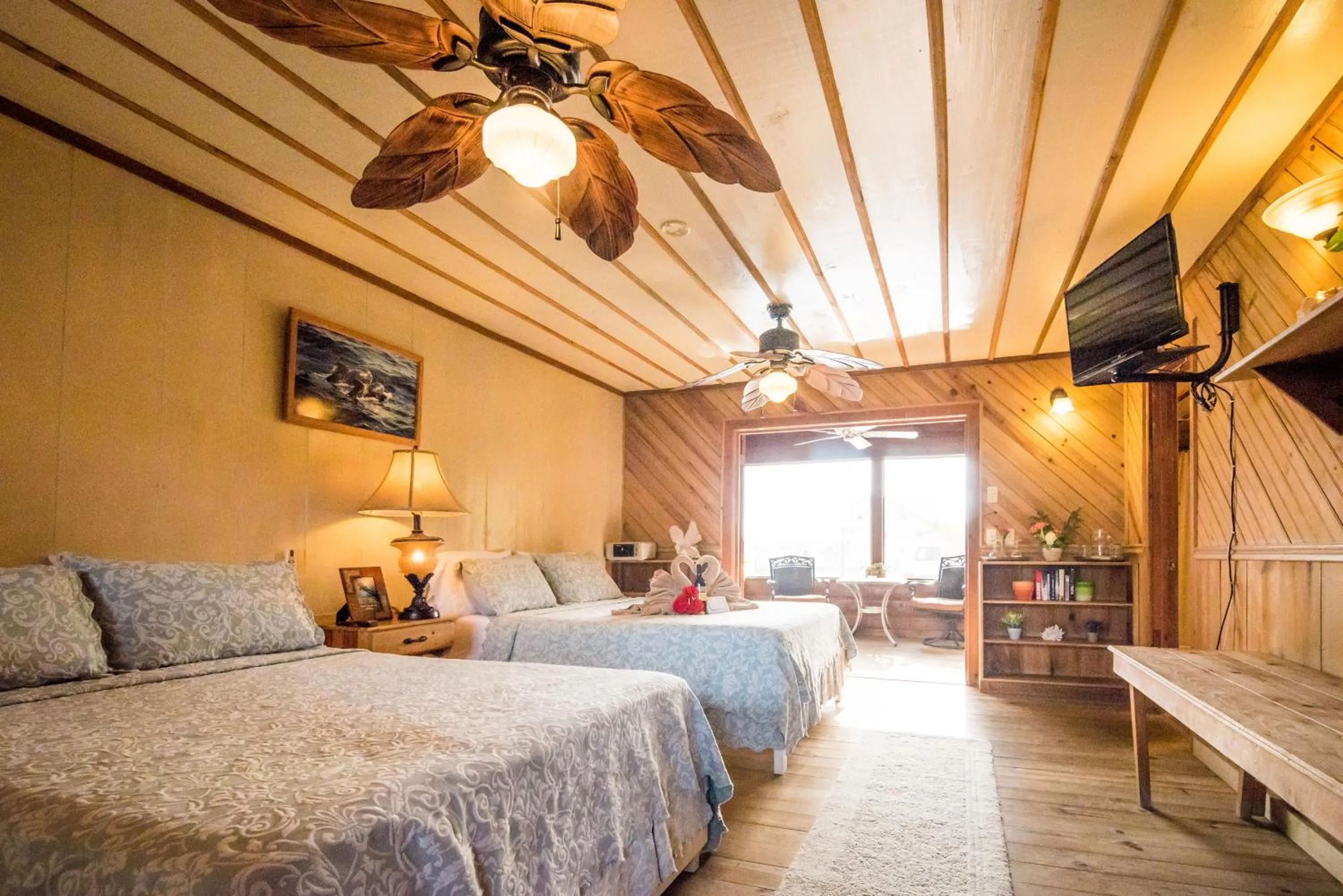 Utila Lodge