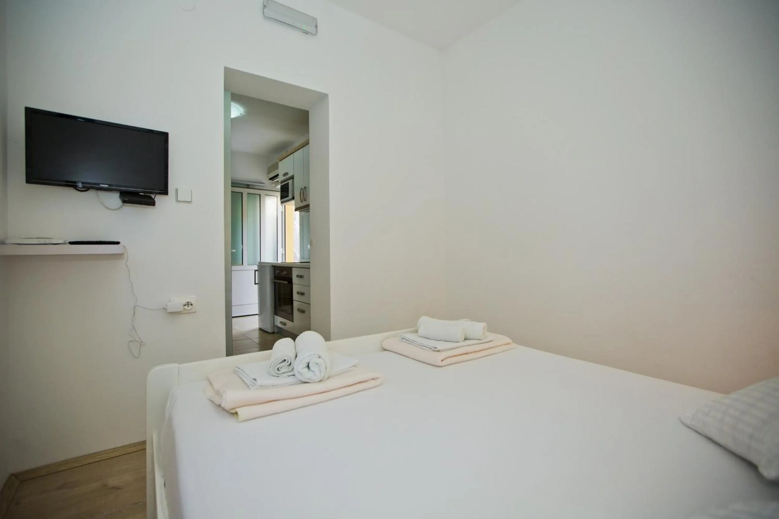 Kitchen or kitchenette, Bed in Hvar Port View apartment