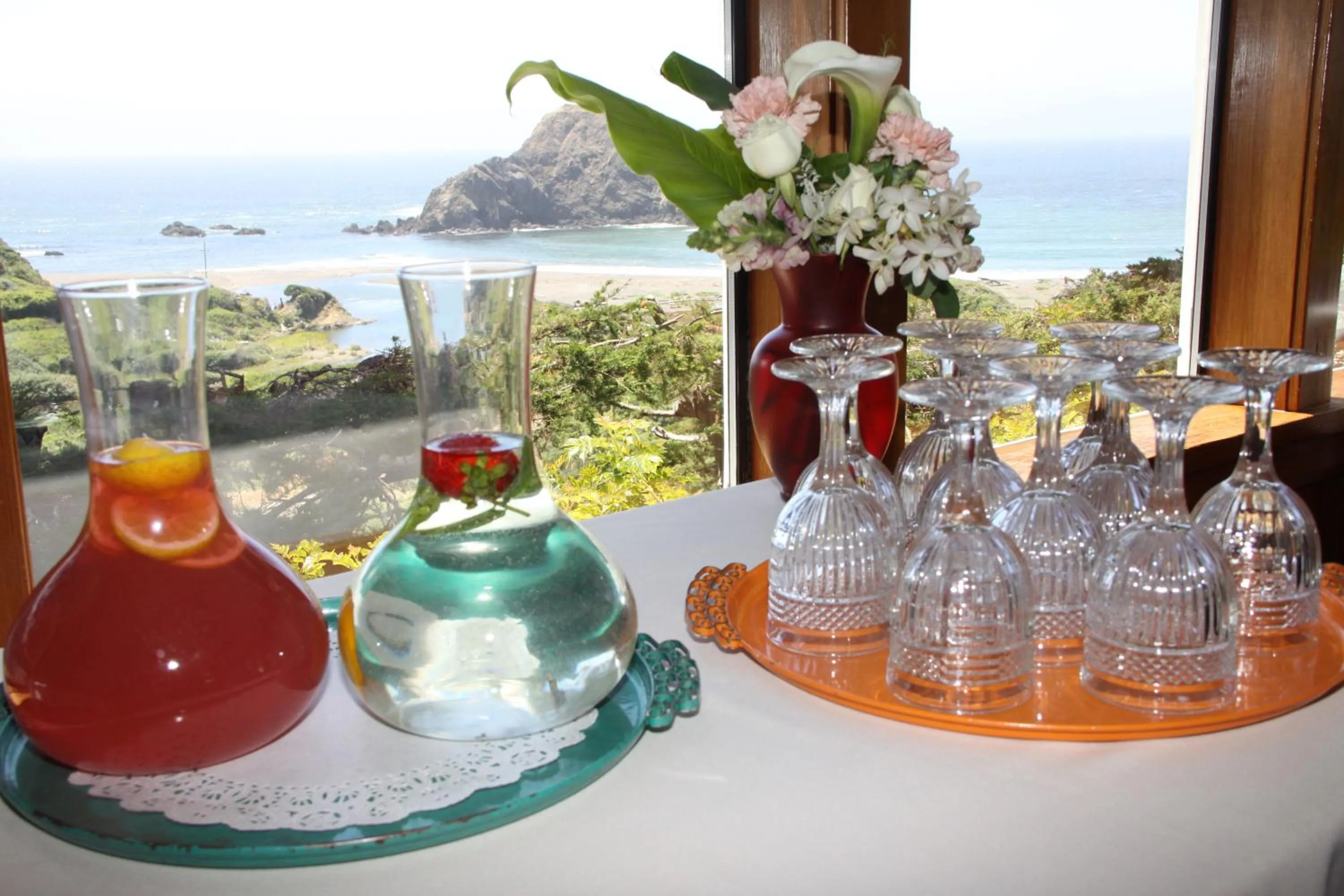 Drinks in Elk Cove Inn & Spa