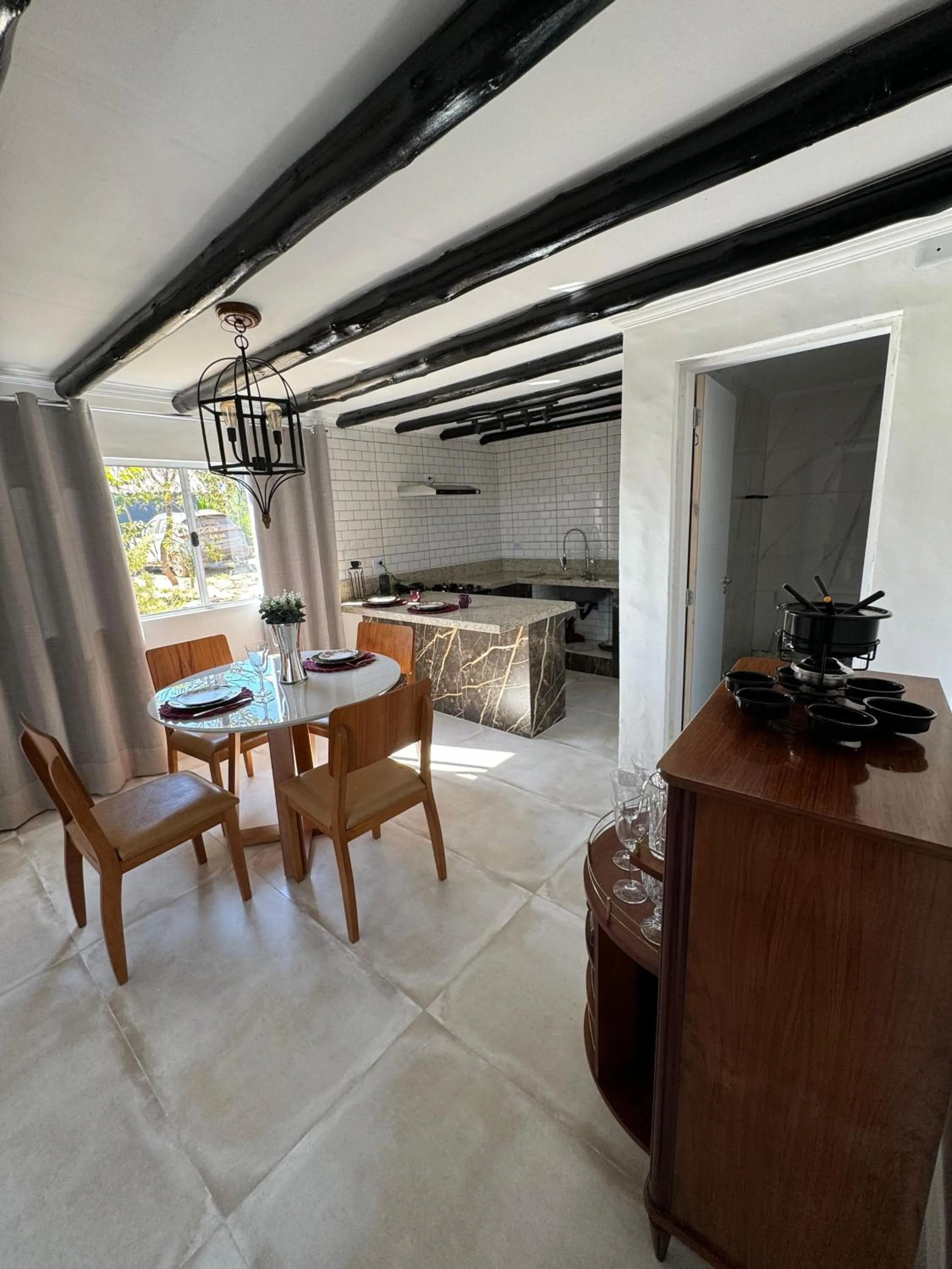 Dining area in Pousada Chalé da Montanha São Thomé das Letras