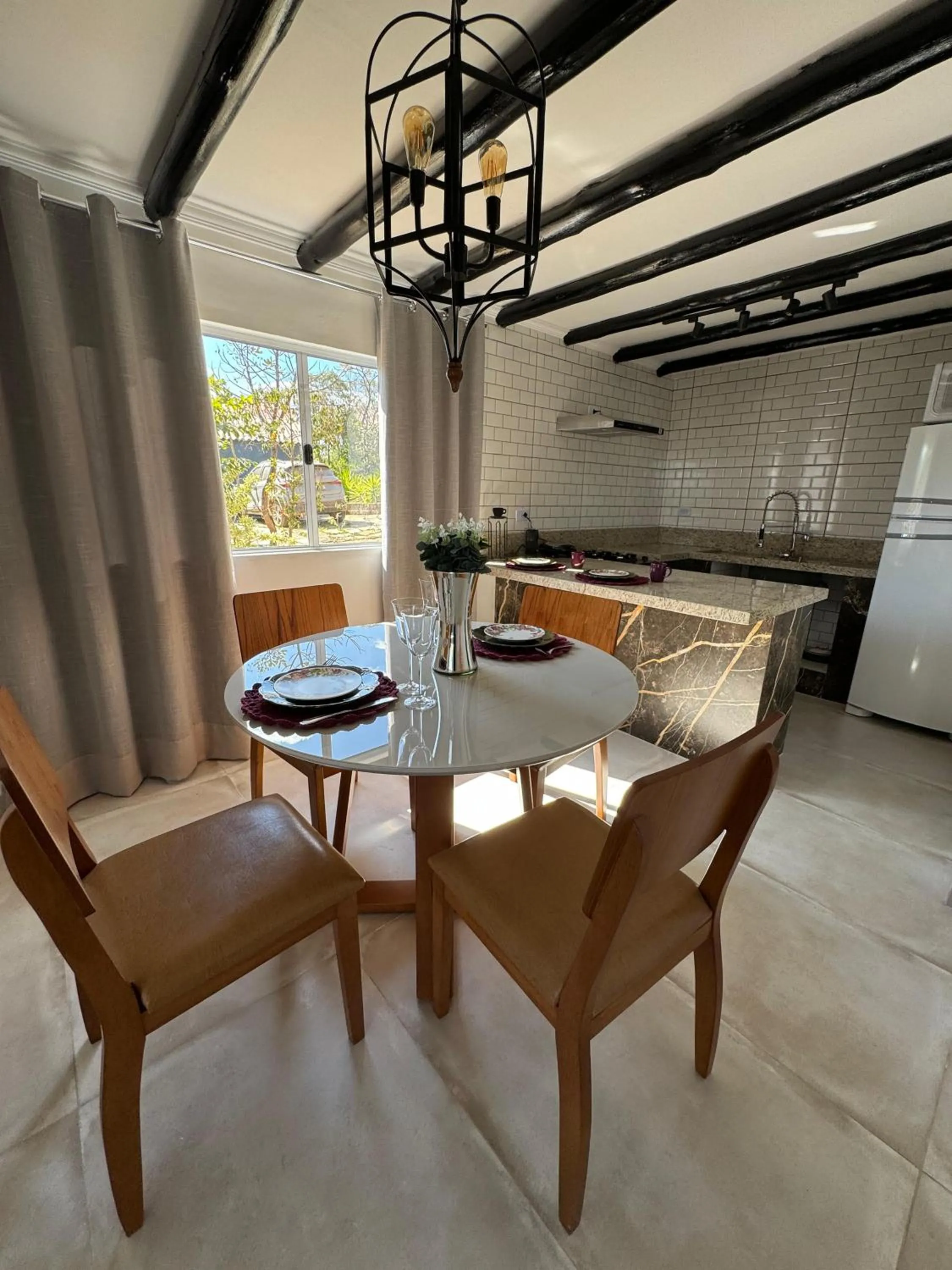 Dining area in Pousada Chalé da Montanha São Thomé das Letras