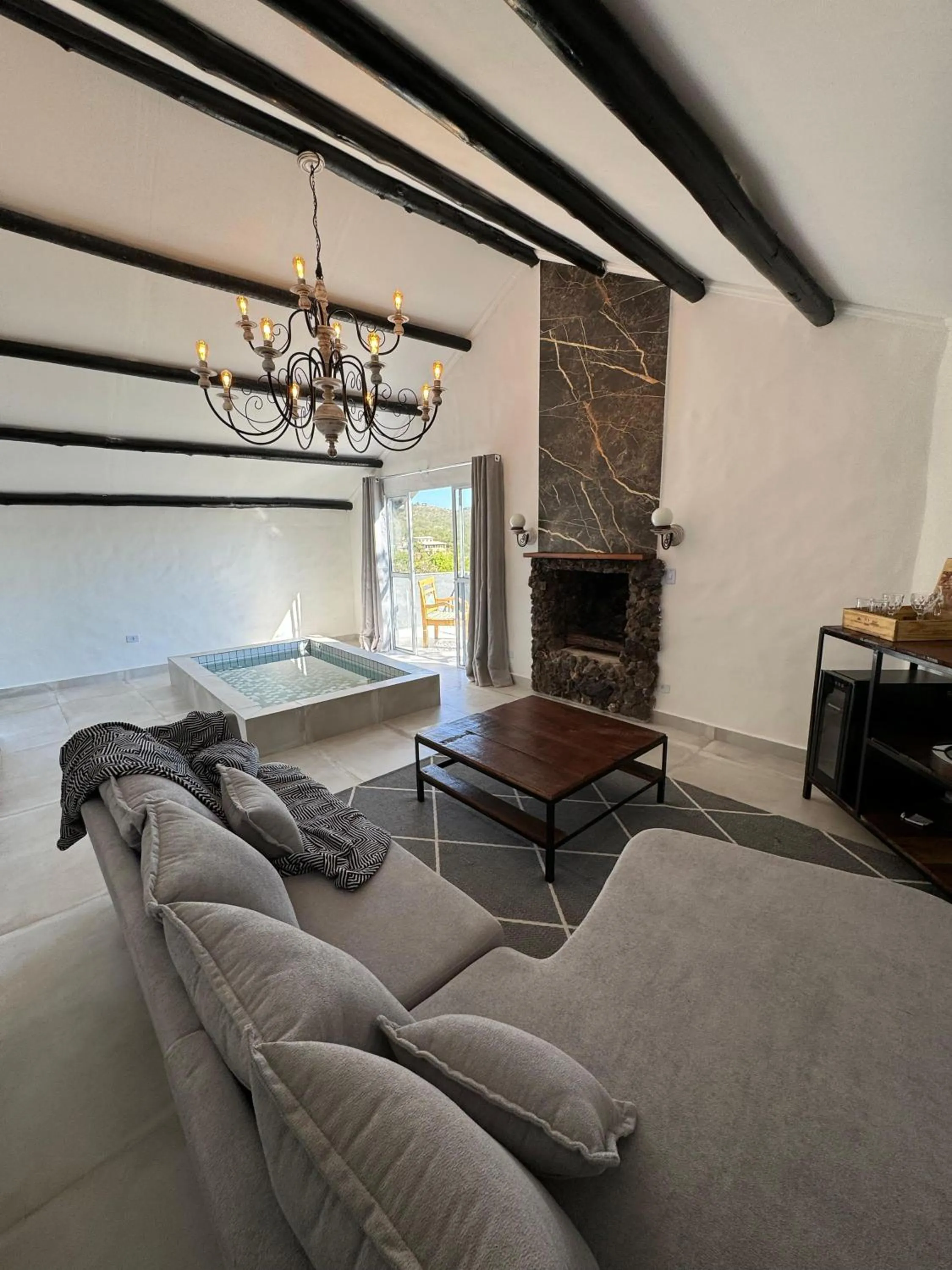 Living room in Pousada Chalé da Montanha São Thomé das Letras